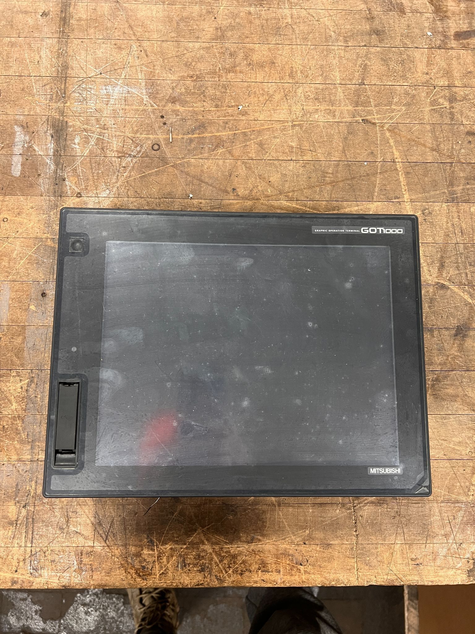 MITSUBISHI GT1685M-STBD OPERATOR INTERFACE SUPPLIES USED 0
