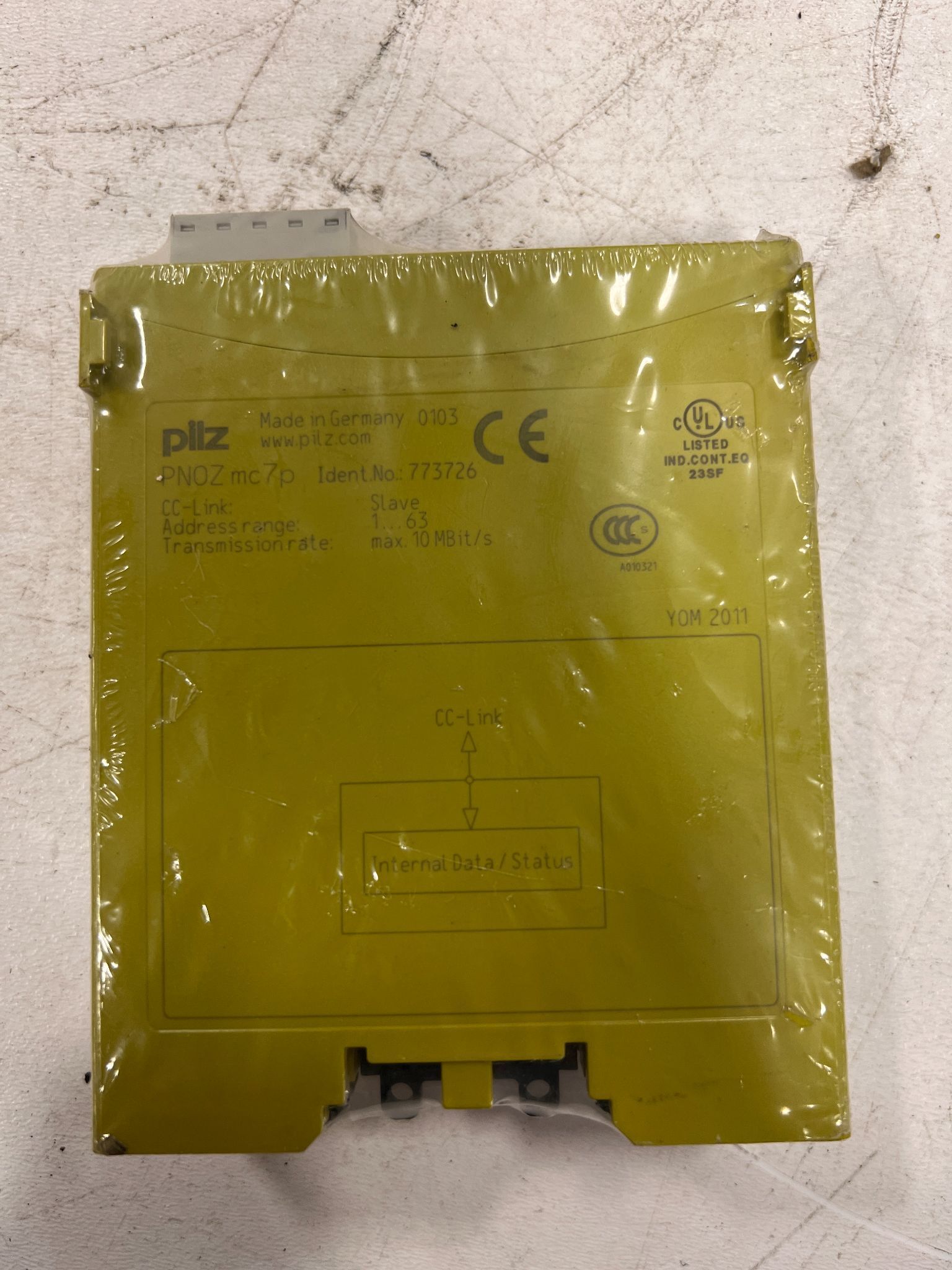 PILZ PNOZMC7P PLC MODULE NEW 1
