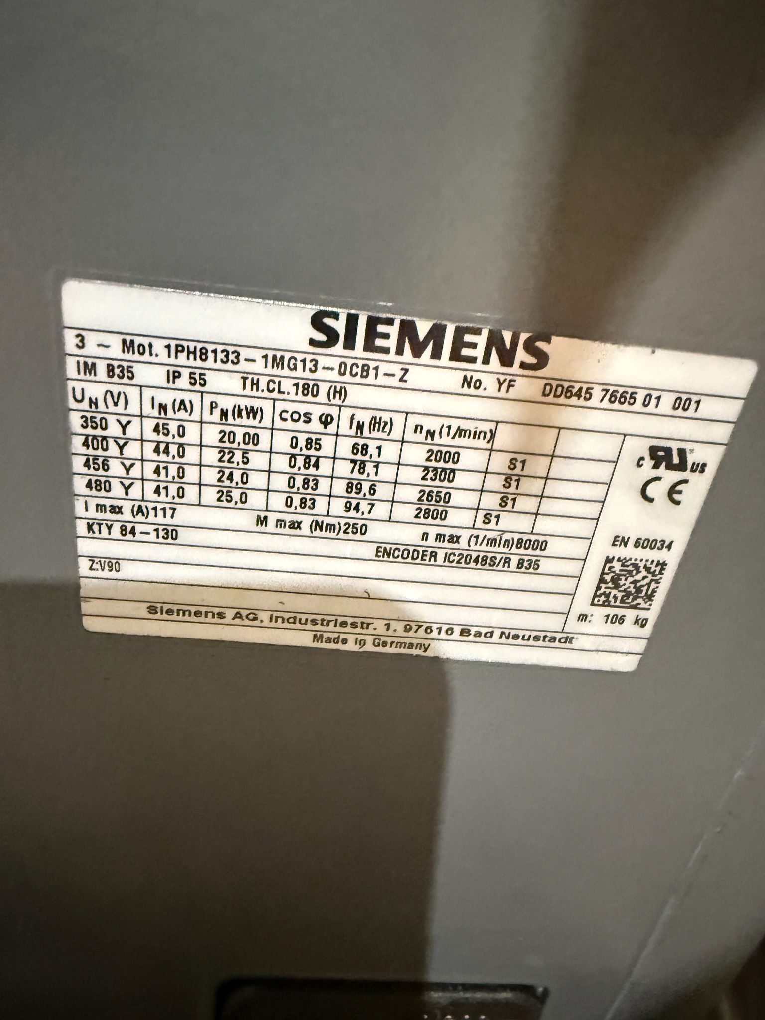 SIEMENS 1PH8133-1MG13-0CB1-Z SERVO MOTOR 2