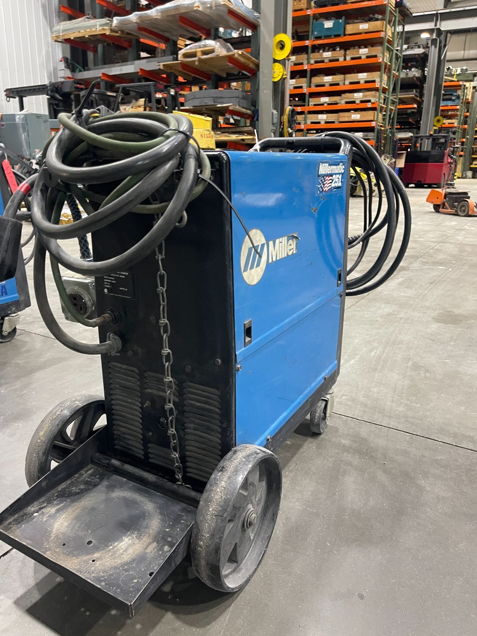 MILLER MILLERMATIC 251 WELDER USED 3