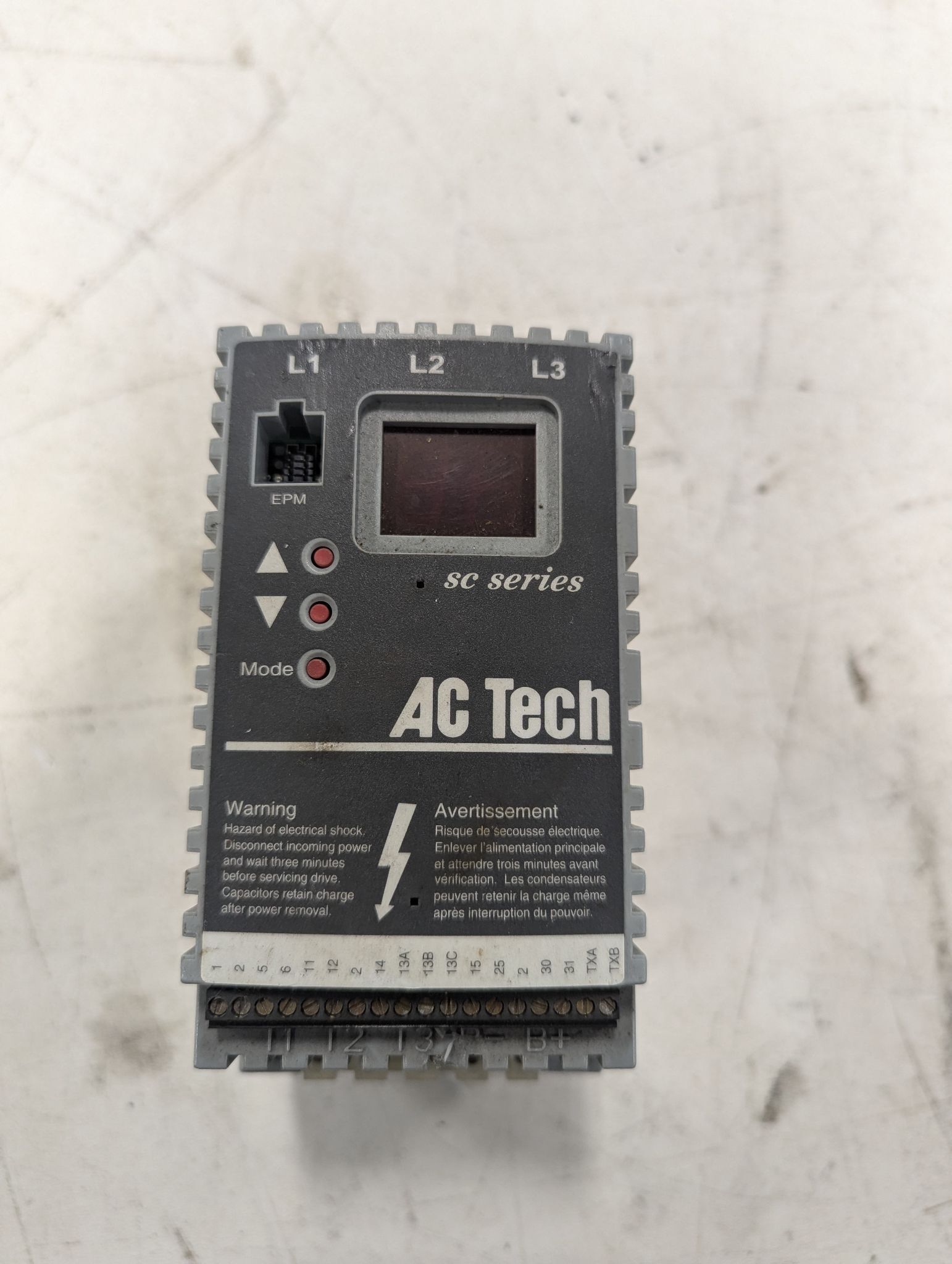 AC TECH SF410 VARIABLE SPEED AC MOTOR DRIVE USED 0