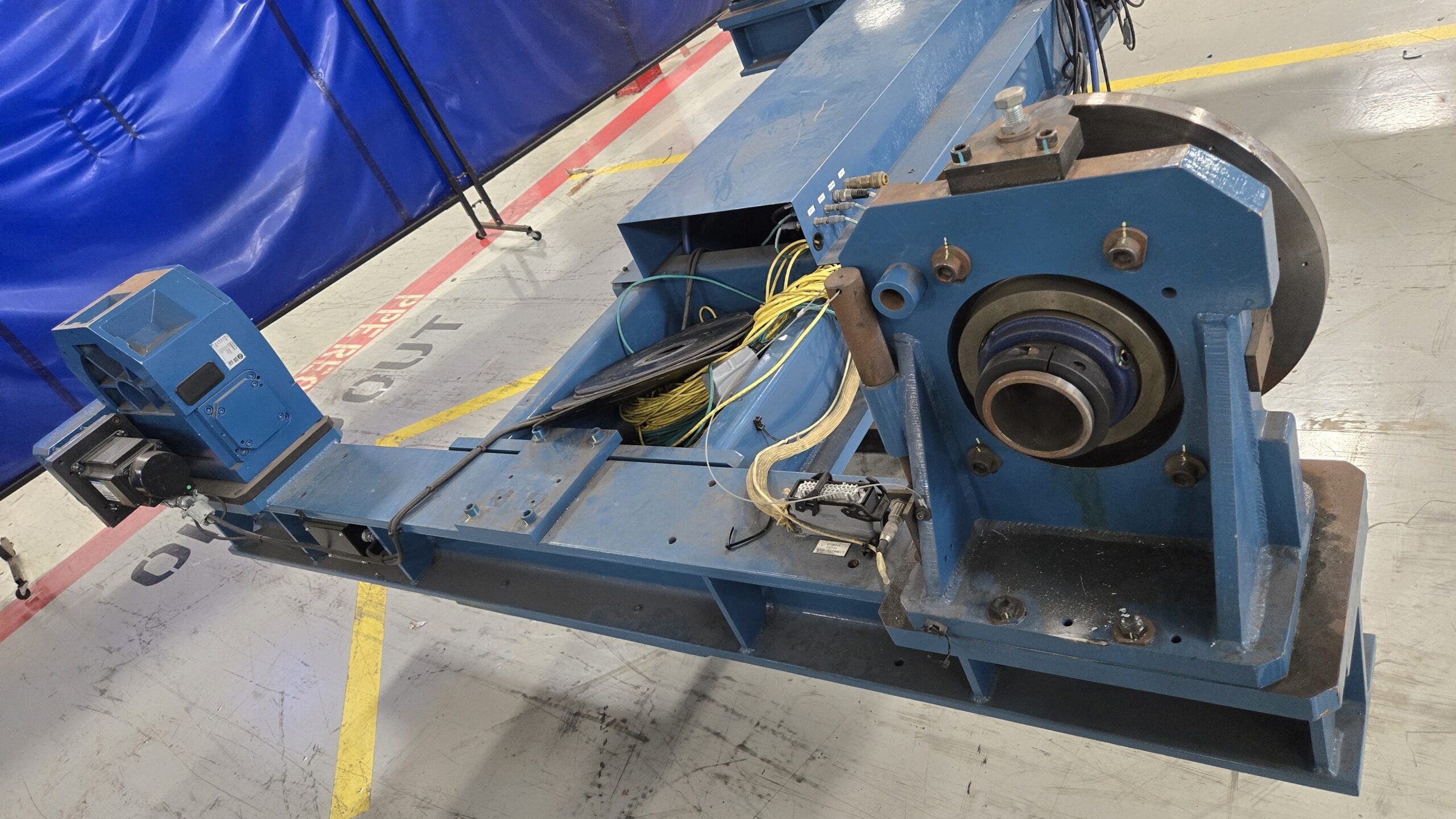 WEISS CR700 TURNTABLE WITH TRUNNIONS ASSEMBLY USED 3