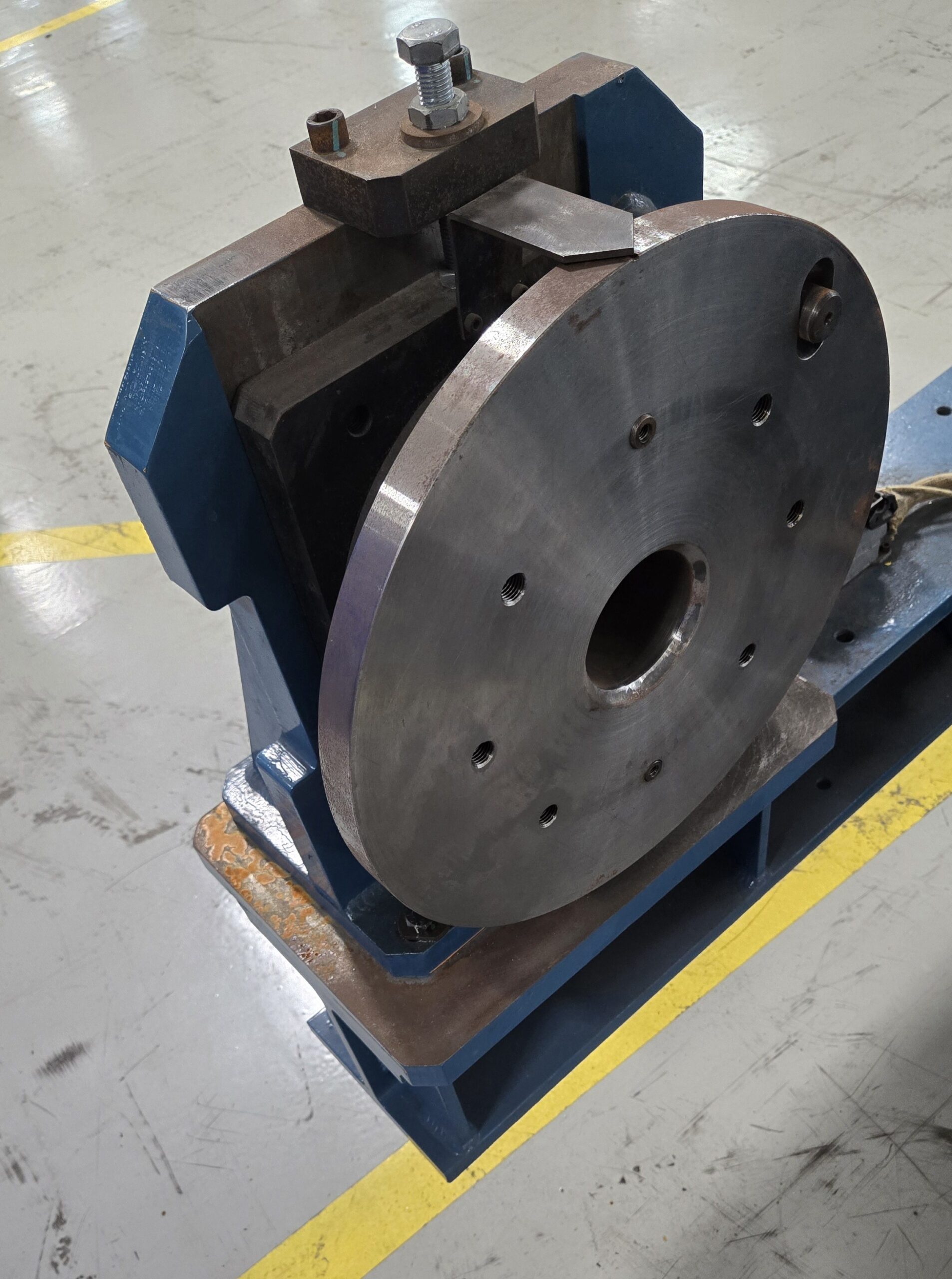 WEISS CR700 TURNTABLE WITH TRUNNIONS ASSEMBLY USED 5