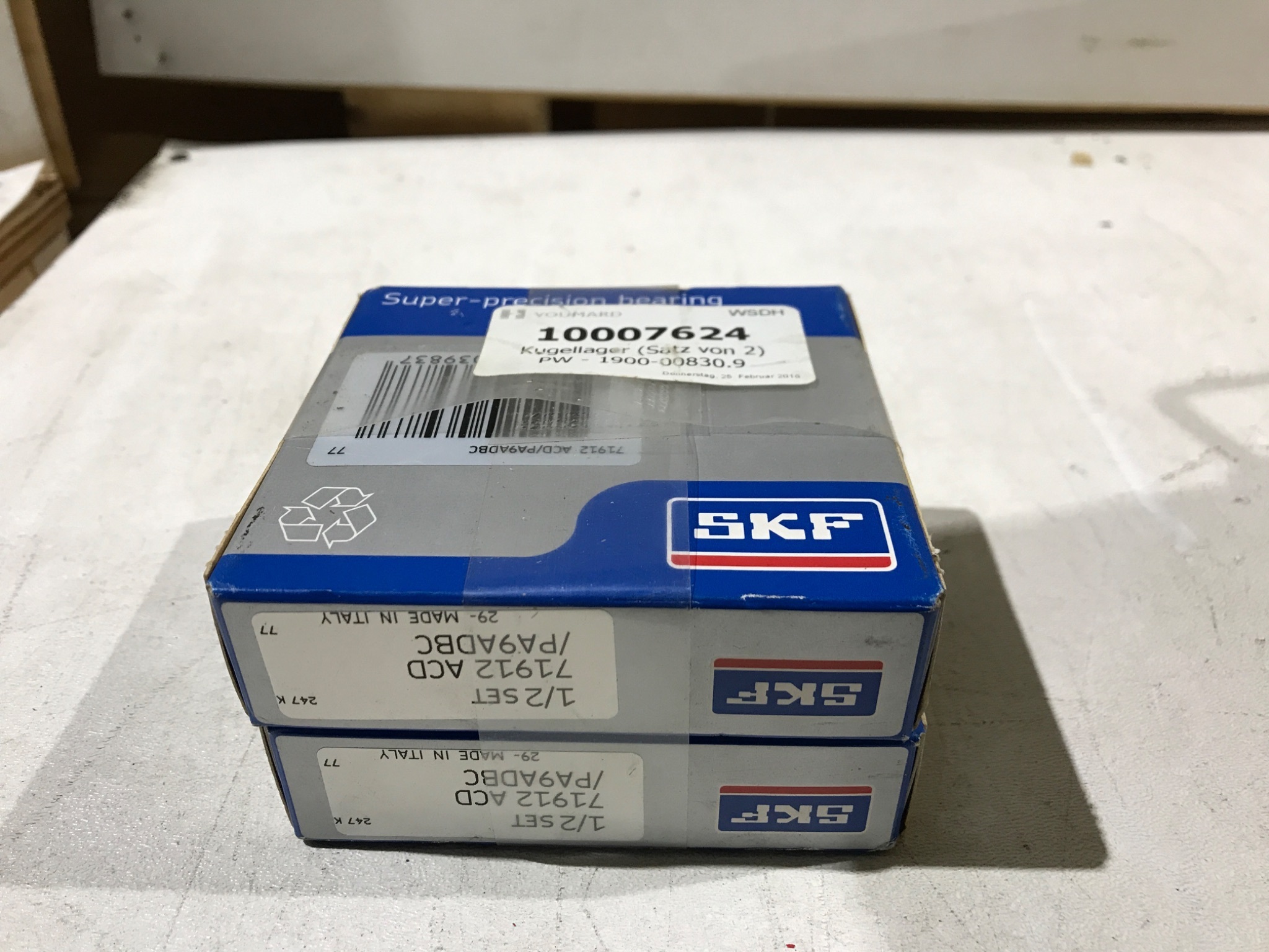 SKF HIGH PRECISION BEARINGS PW-1900-00830.9 NEW IN BOX 0