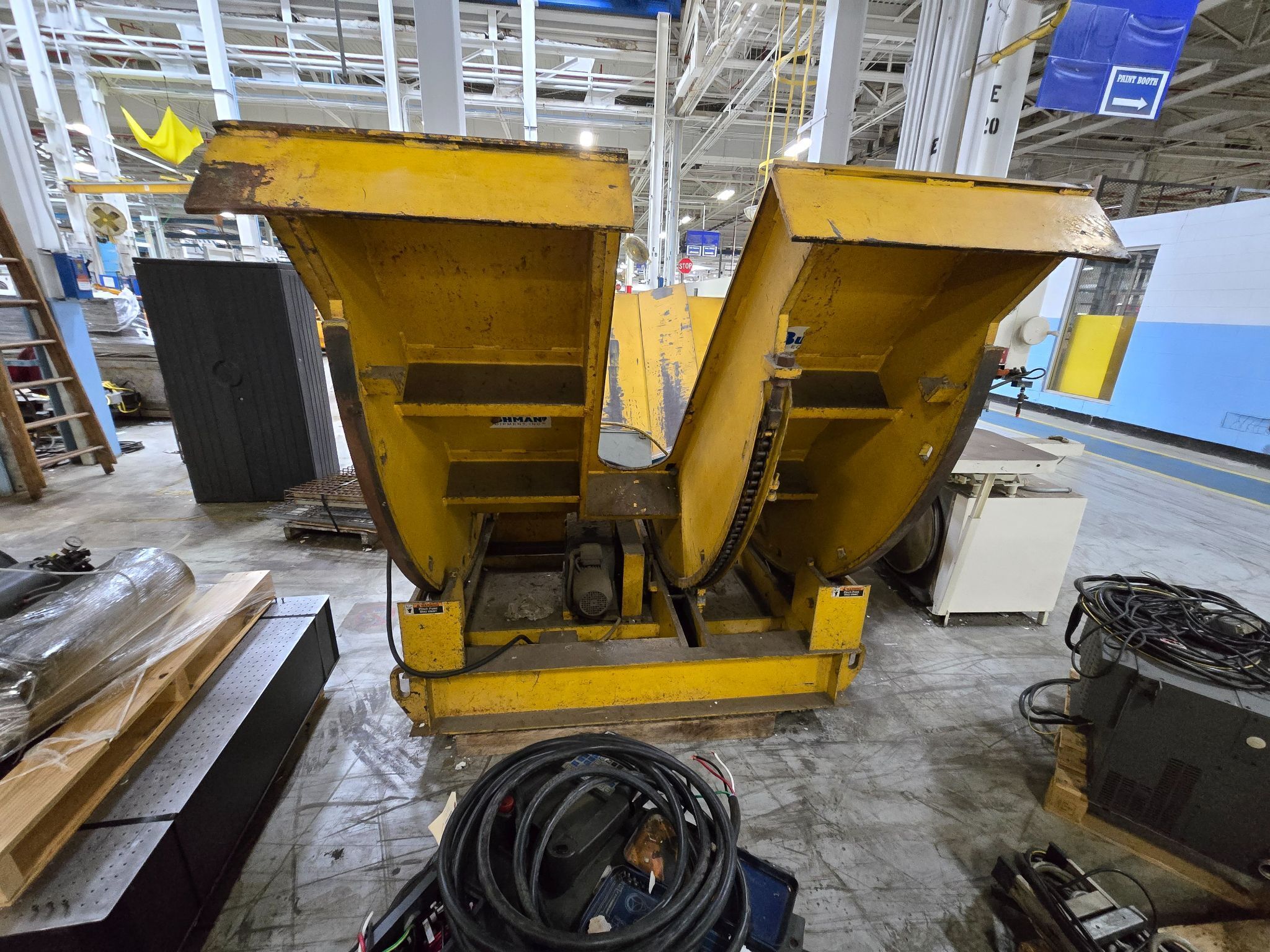 BUSHMAN COIL UPENDER PM: M9604 RATED CAPACITY 20,000 LBS USED 2