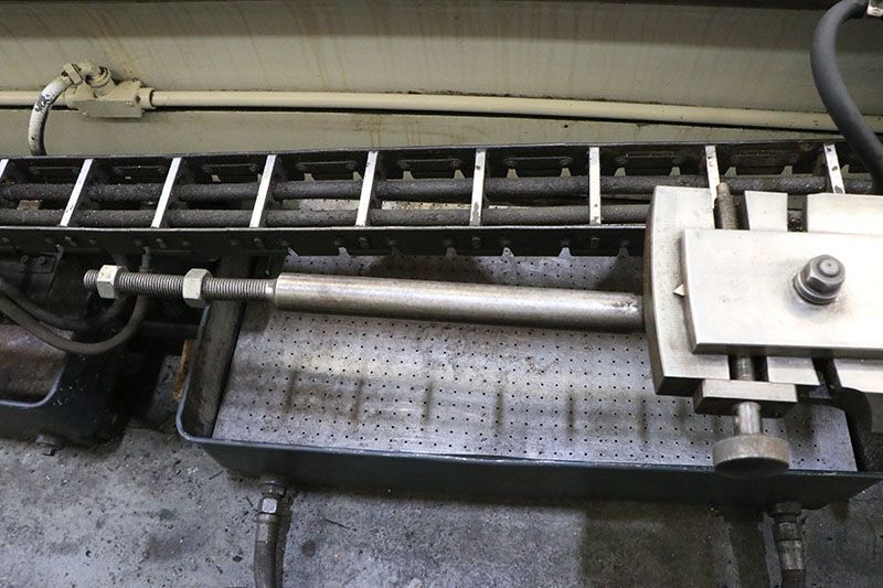 1970's MAZAK 30-200 HEAVY DUTY ENGINE LATHE USED 10