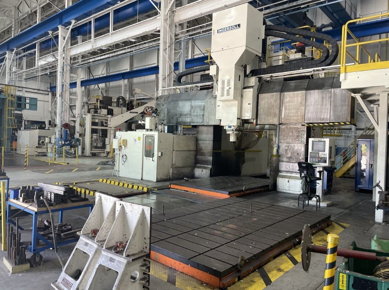 Ingersoll MasterMill 5-Axis CNC Bridge Mill, X-196" w/Pallet Shuttle USED 1