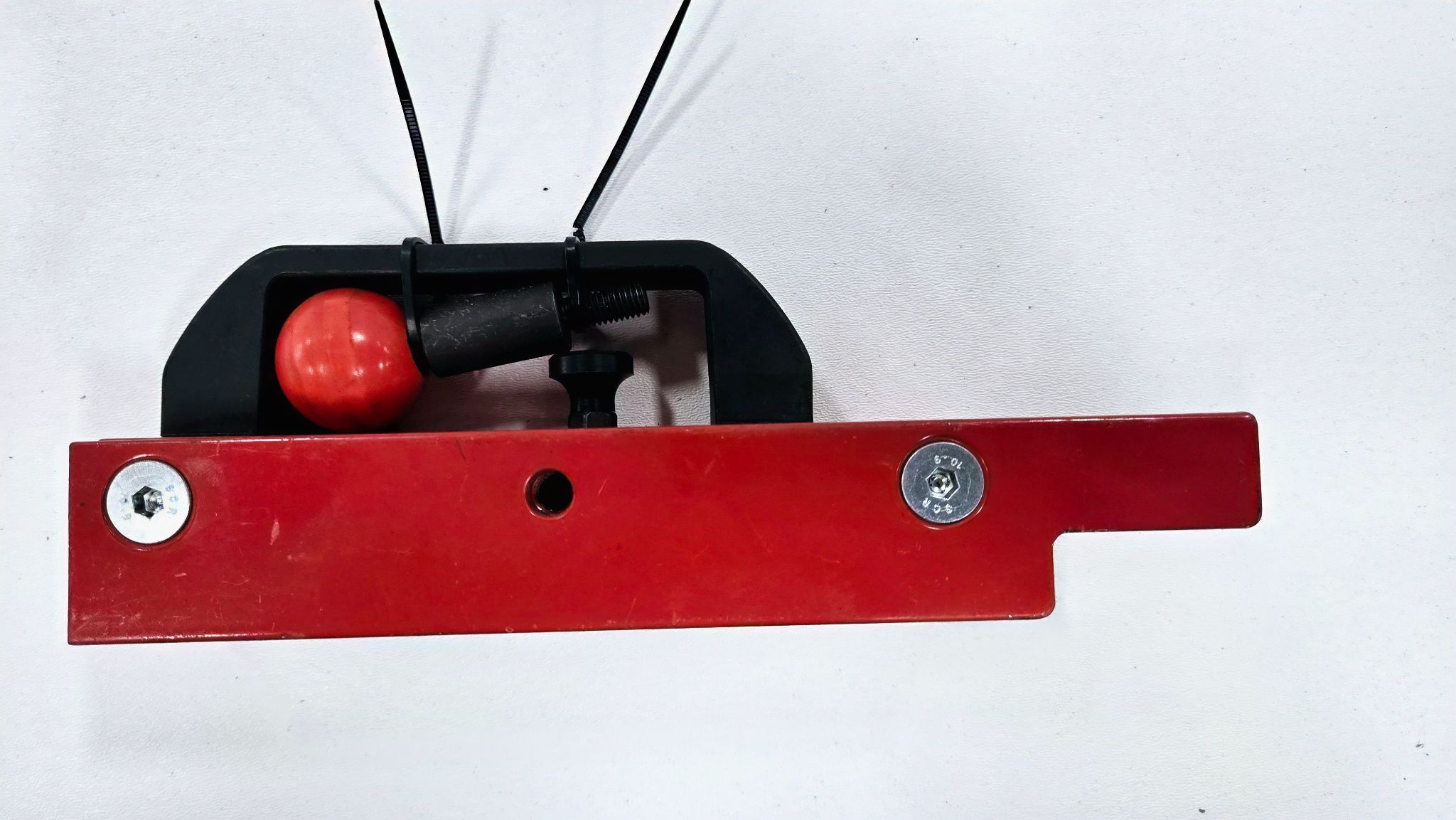 AUTOMATION GUARDING SYSTEMS A19405 RH HINGE GATE SLIDE BOLT ASSEMBLY USED 1