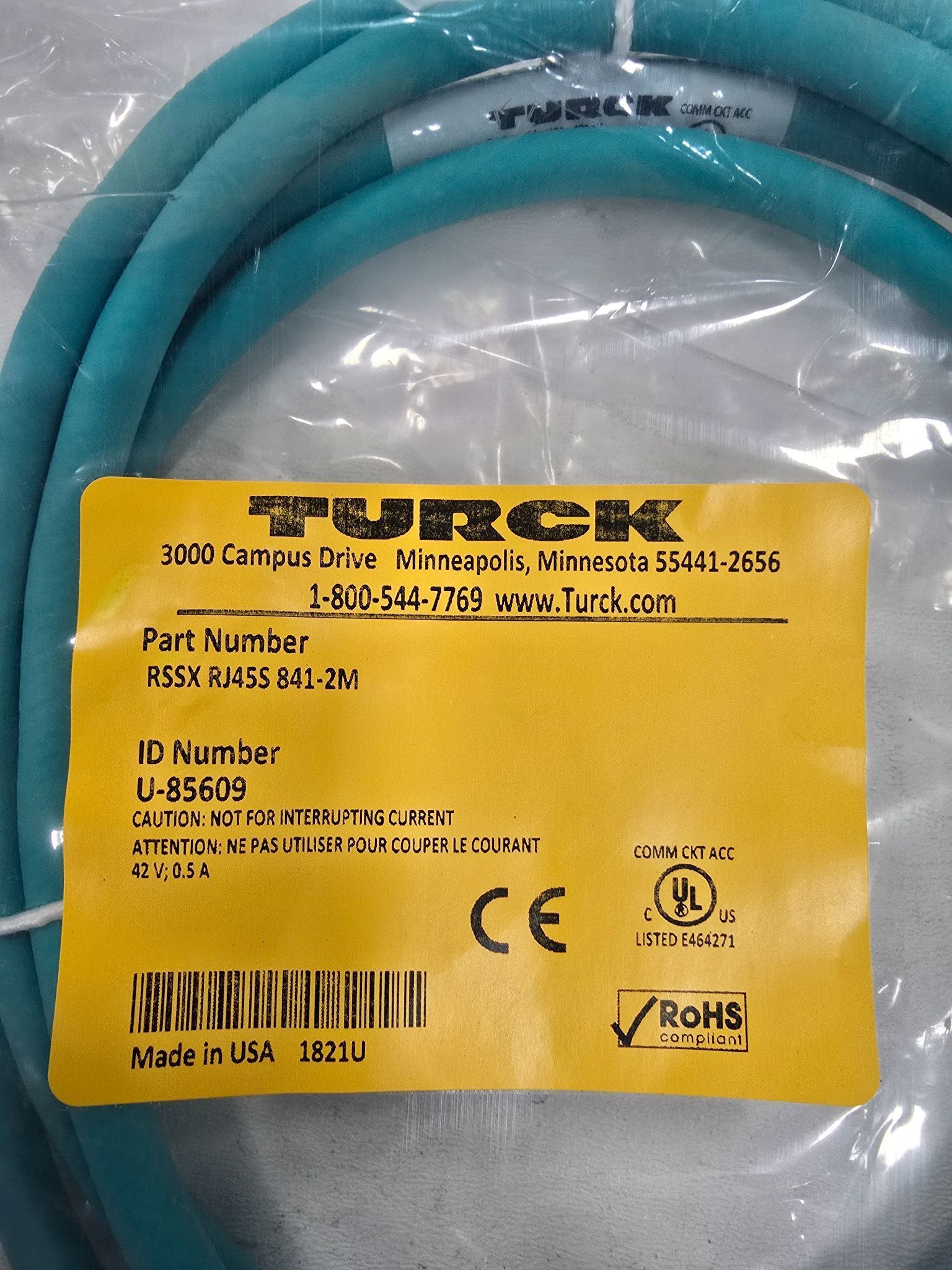 TURCK RSSX-RJ45S-841-2M ETHERNET CABLE NEW 1