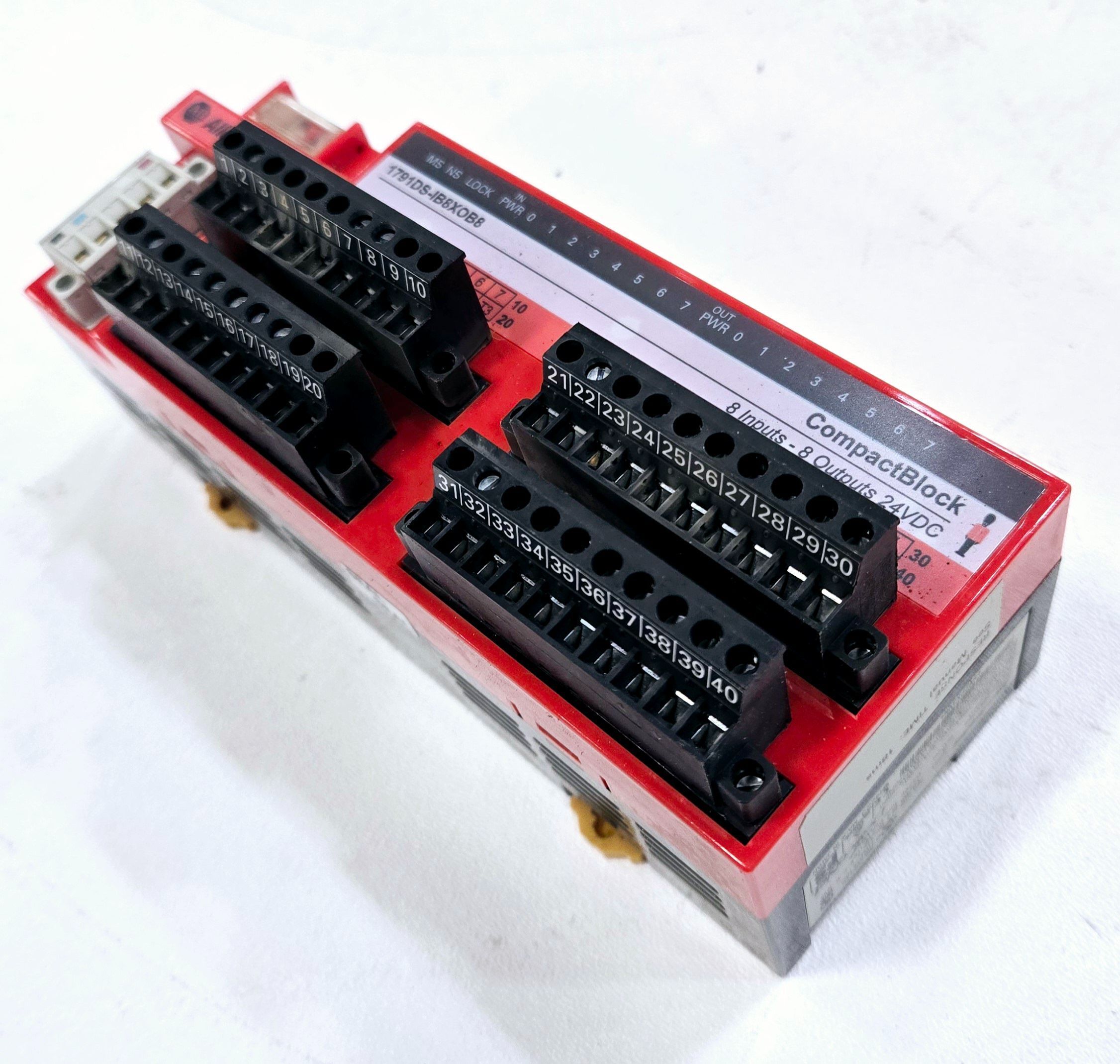 ALLEN BRADLEY 1791DS-IB8XOB8 GUARD I/O SAFETY MODULE USED 1