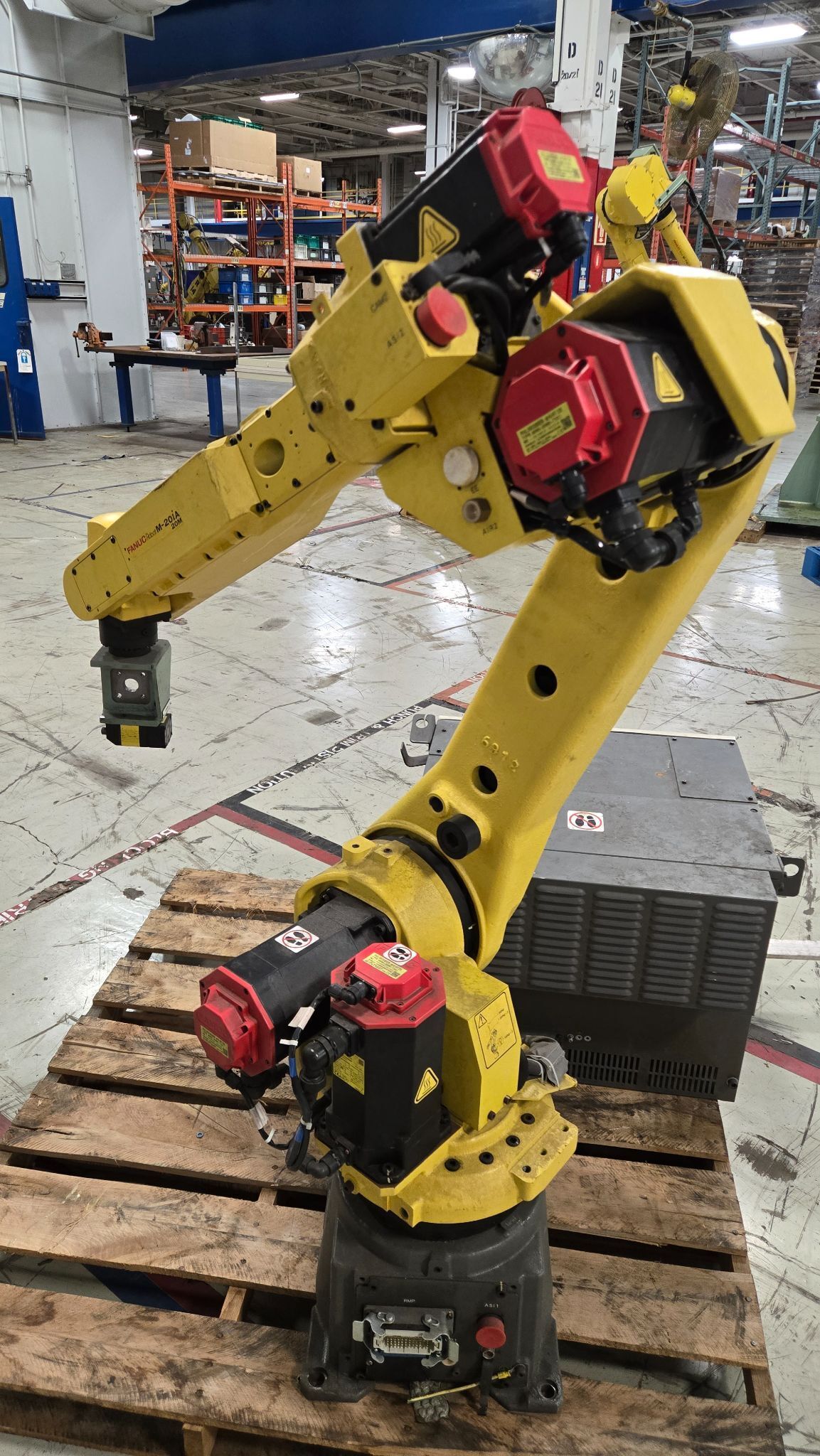 FANUC M-20IA/20M ROBOT + R30IB CONTROLLER MISSING TEACH PENDANT USED 1