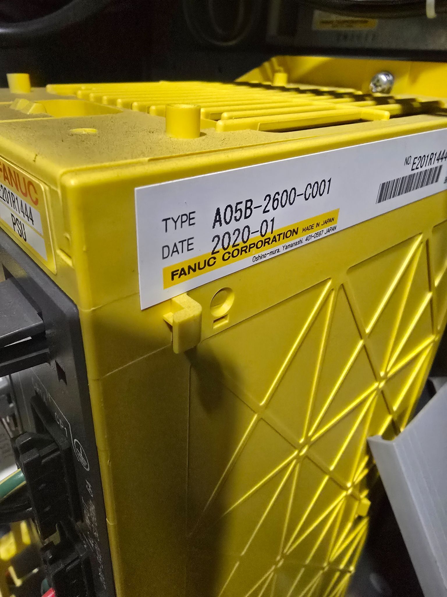 FANUC M-900IB-400L ROBOT + R30IB CONTROLLER USED 21