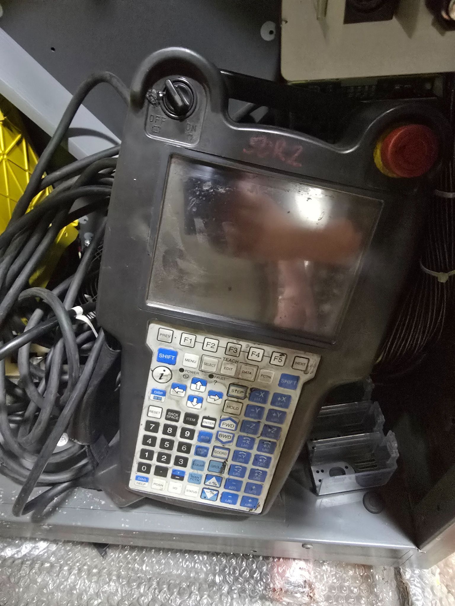 FANUC M-900IB-400L ROBOT + R30IB CONTROLLER USED 22