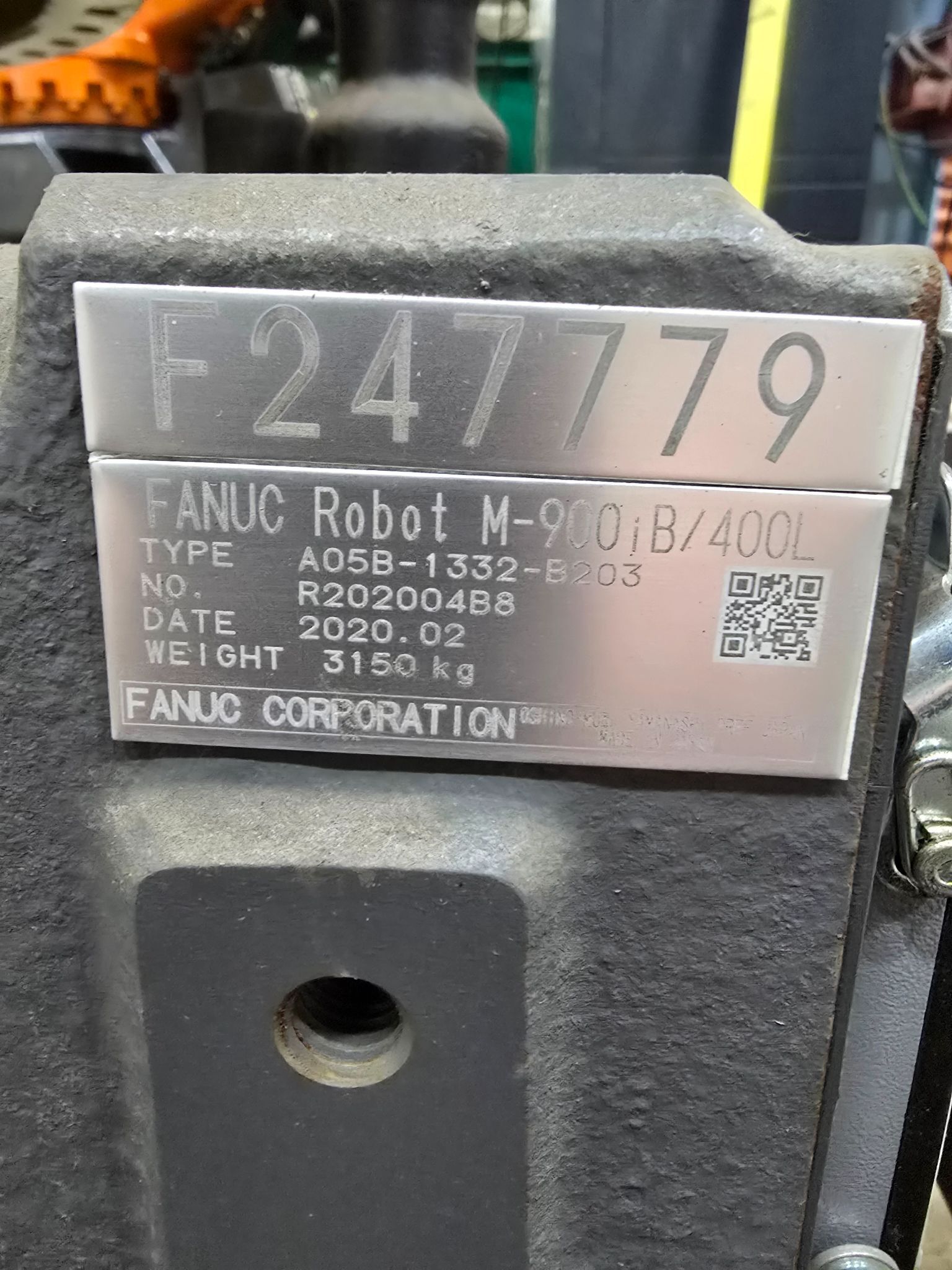 FANUC M-900IB-400L ROBOT + R30IB CONTROLLER USED 24