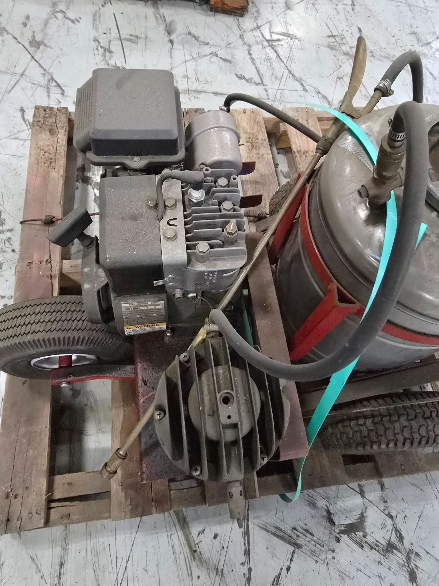 JIFFY 5000 LINE STRIPER USED 4