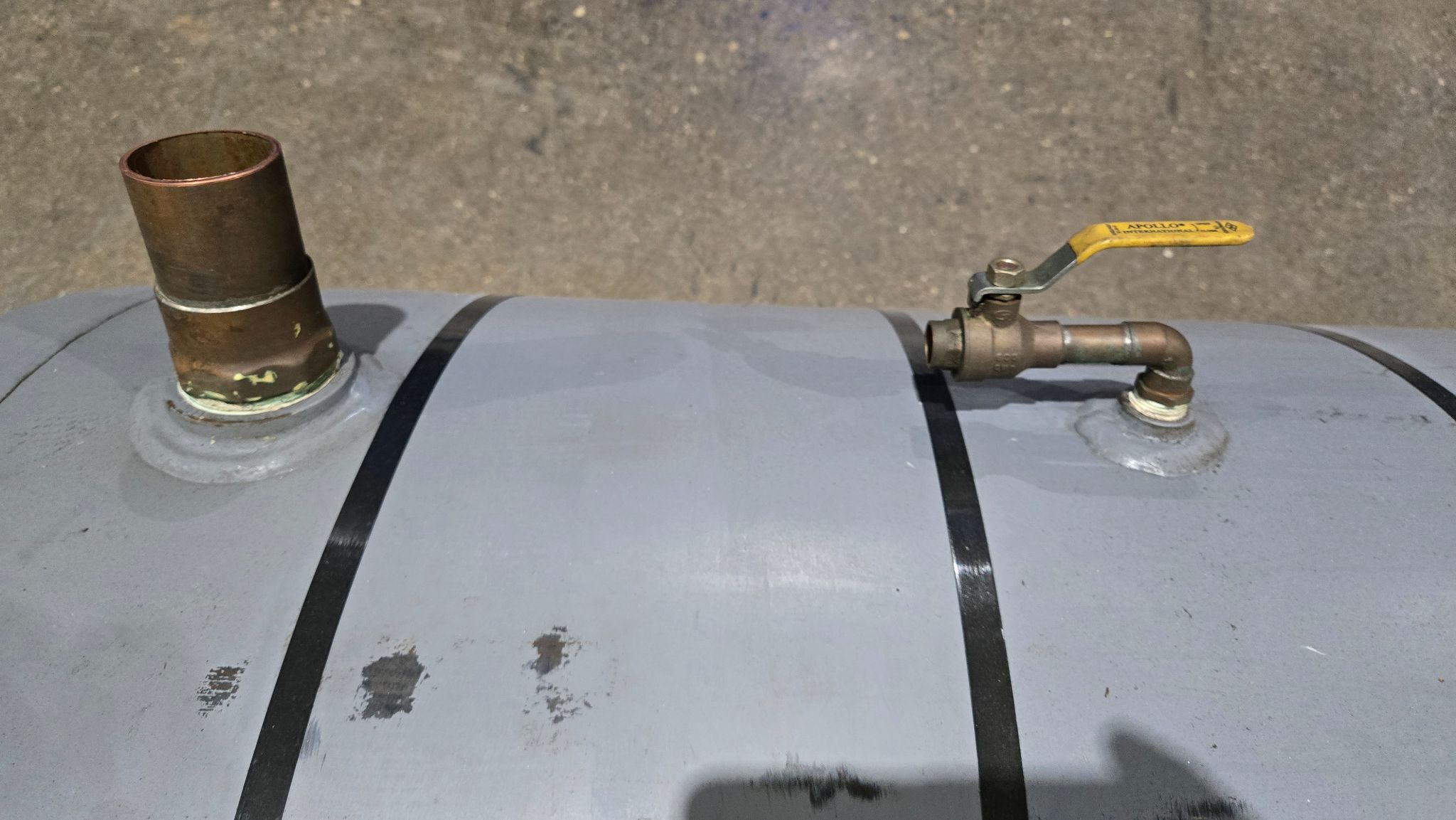 MANCHESTER RECEIVER TANK 302426 200 GALLON 200PSI AIR TANK USED 3