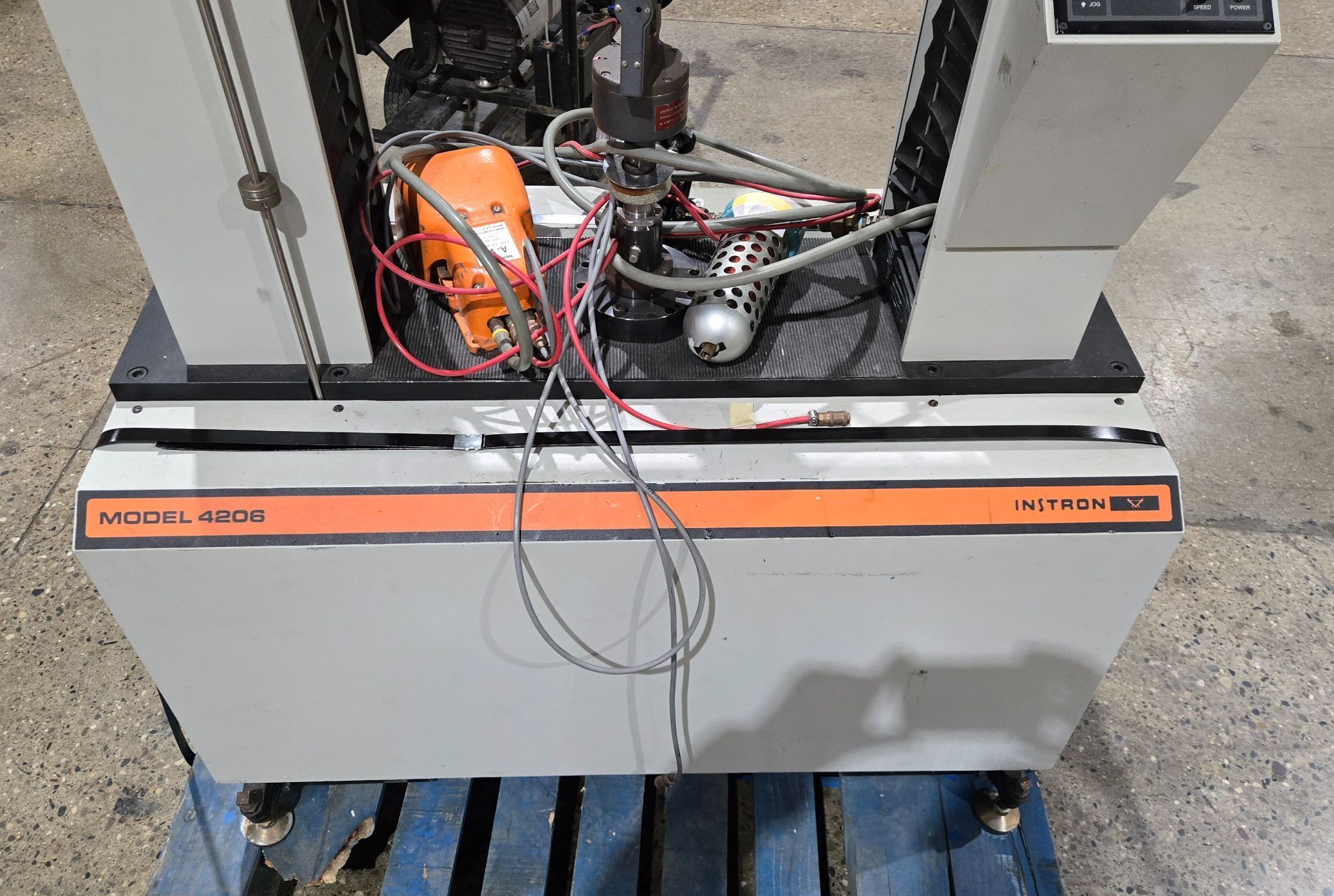 INSTRON 4206 TENSION AND COMPRESSION TESTING MACHINE USED 2