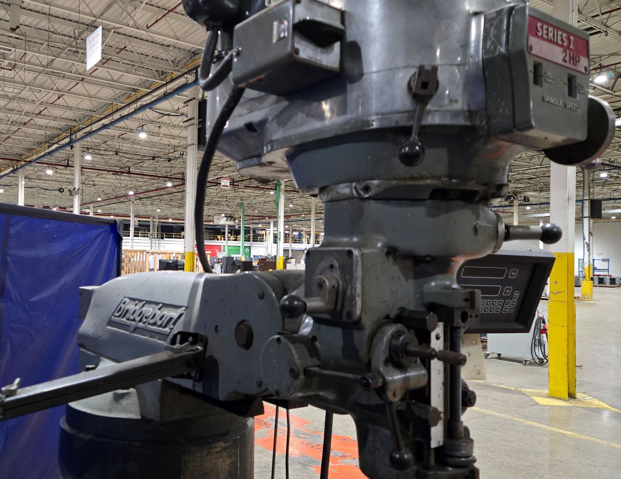 BRIDGEPORT SERIES I 2HP VERTICAL MILL 2 HP 3 PH 220/460V USED 5