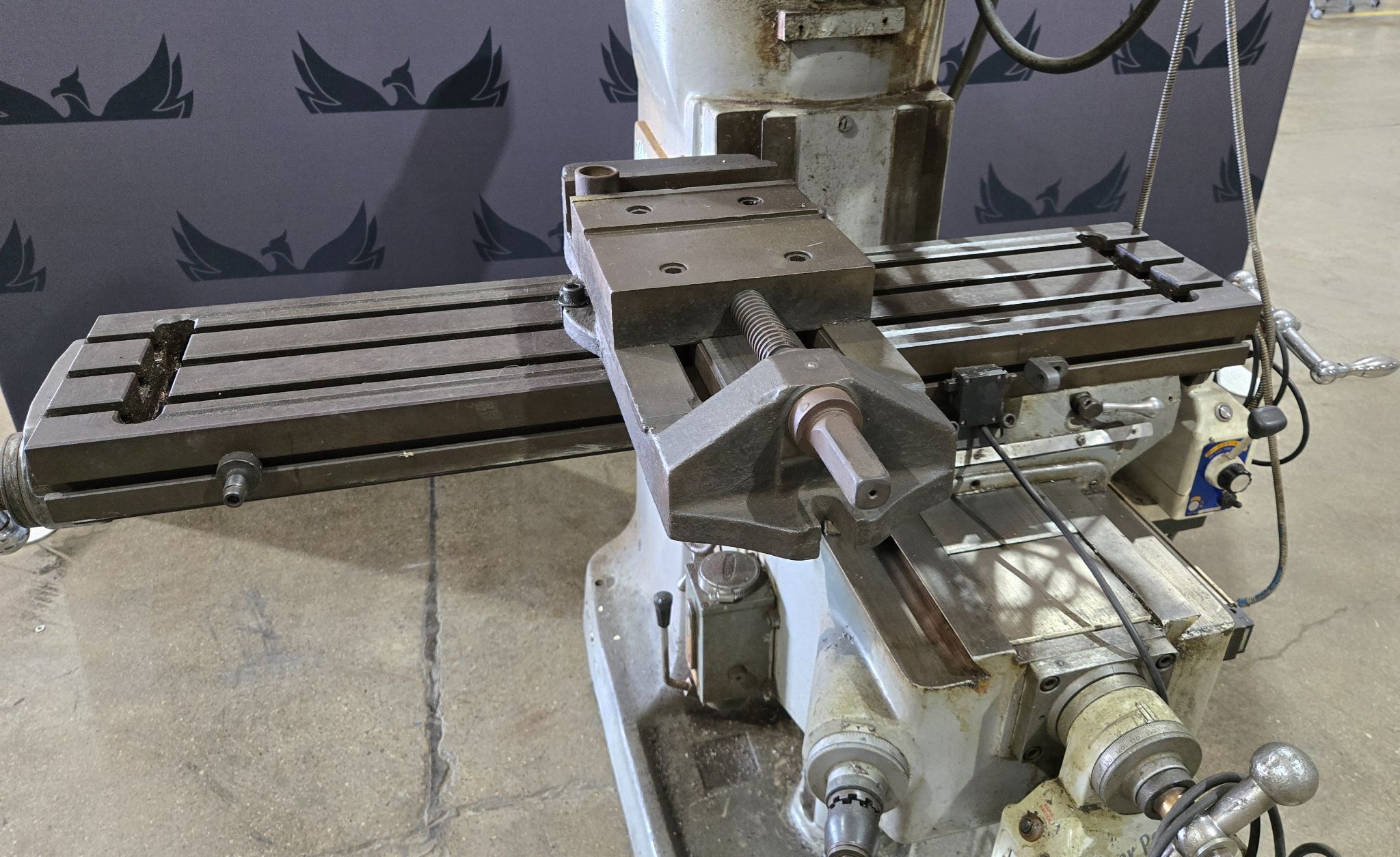 ACER 3VS VERTICAL MILL USED 3