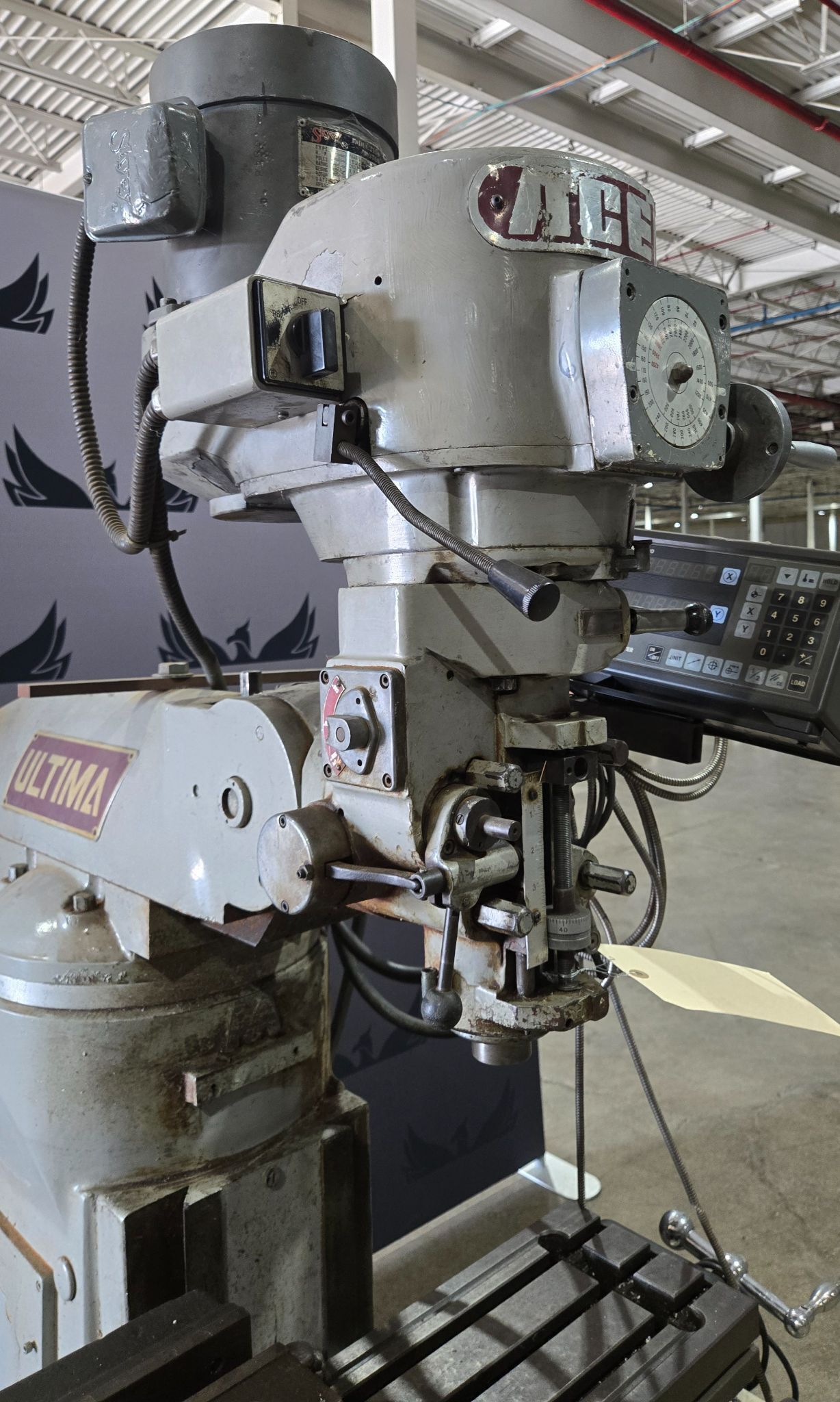 ACER 3VS VERTICAL MILL USED 6