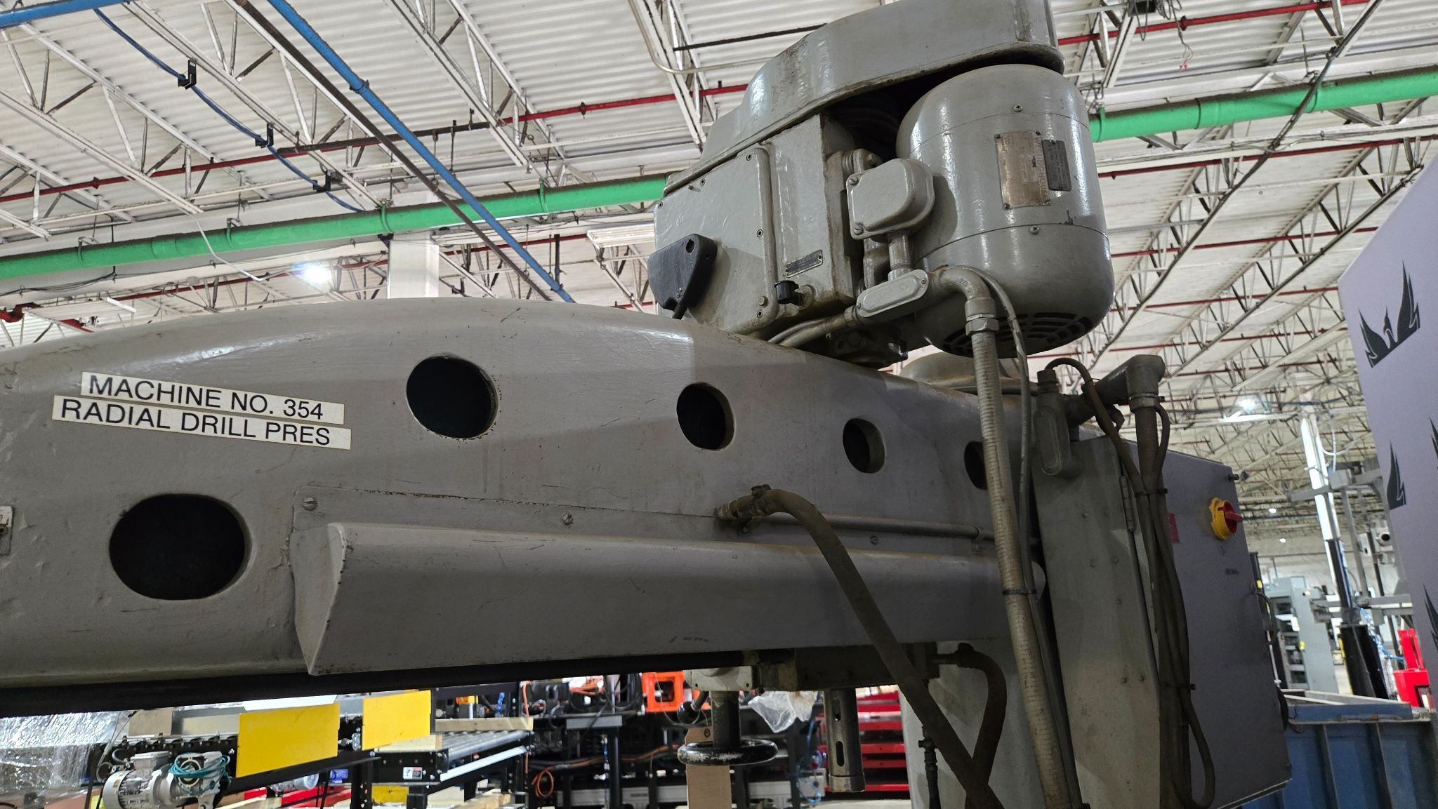 FOSDICK SENSITIVE 4FT RADIAL ARM DRILL 3HP 225V USED 8
