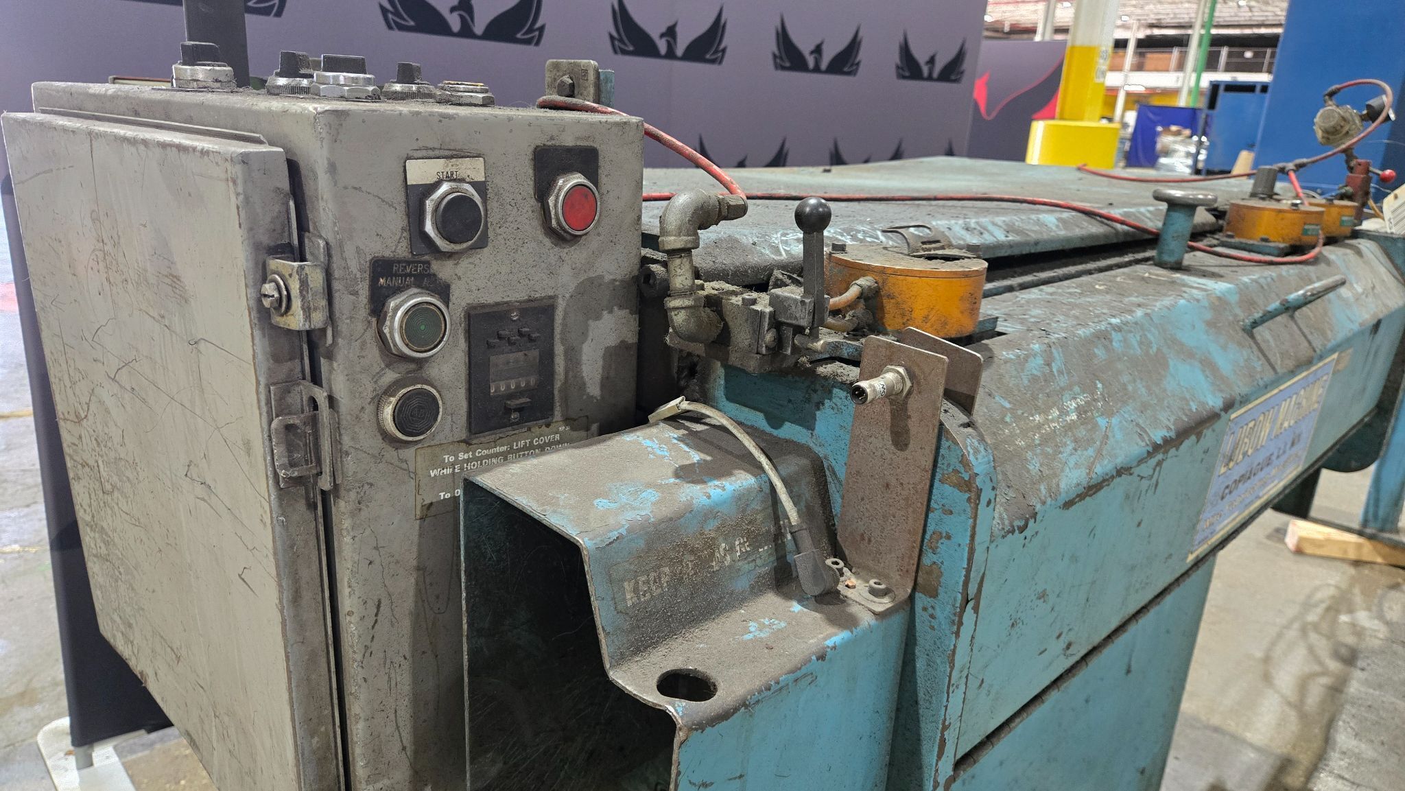 LUBOW WIRE STRAIGHTENER/CUTOFF MACHINE USED 4