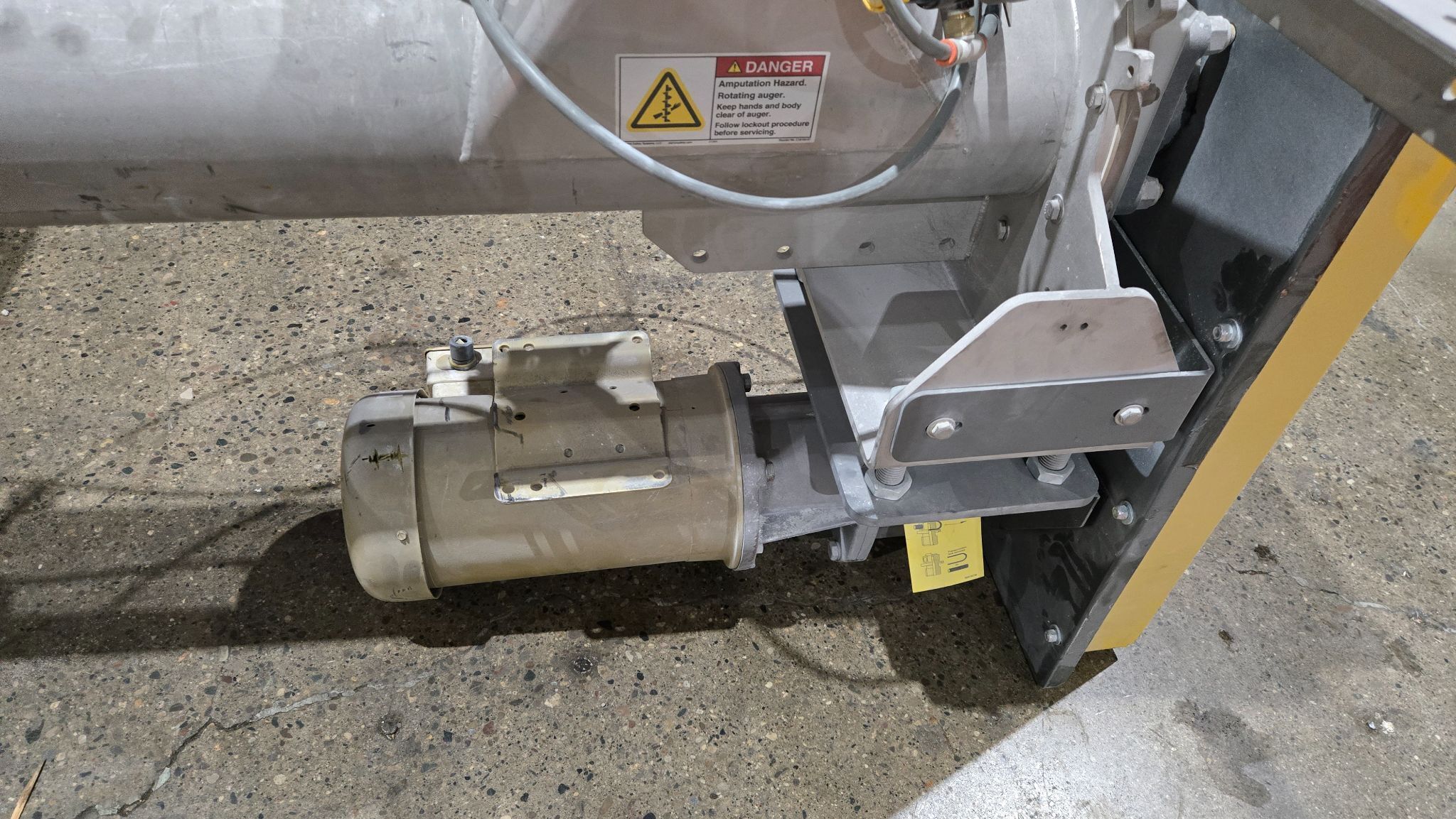 NATIONAL BULK EQUIPMENT SCREW CONVEYOR USED 2