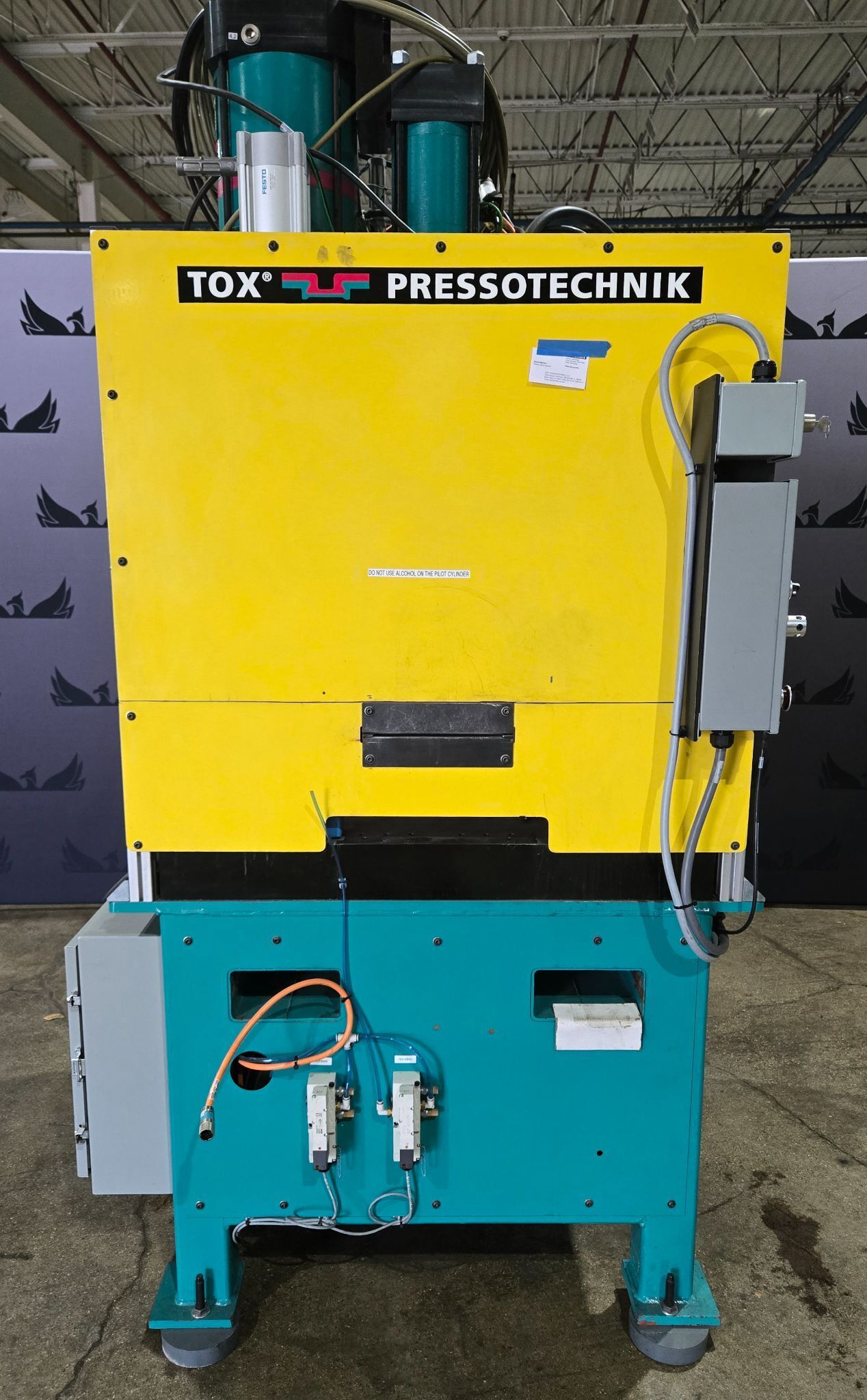 TOX PRESSOTECHNIK MAG 20 TON HYDRAULIC AIR PRESS, 2021 14