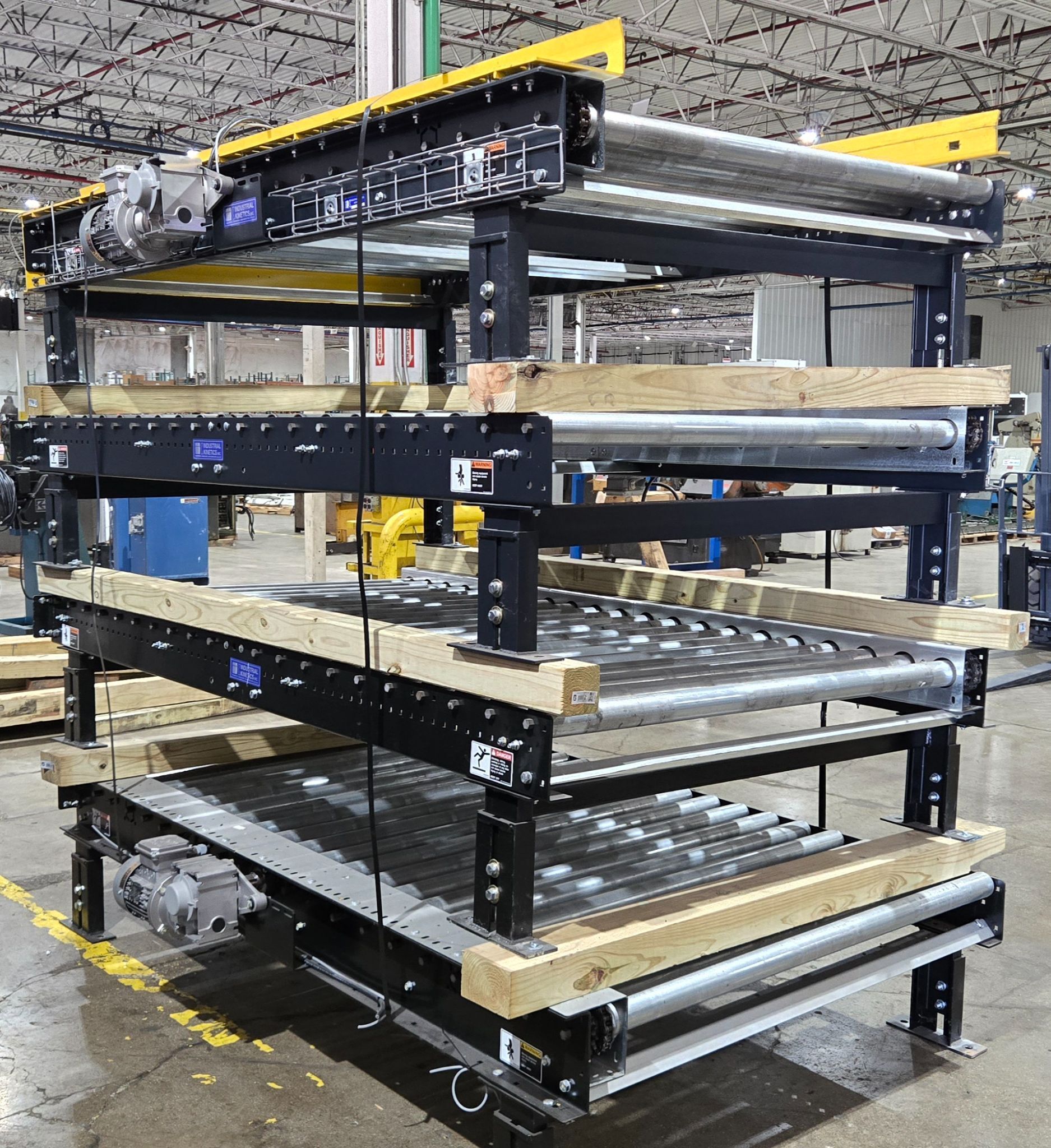 INDUSTRIAL KINETICS 8ft Chain Driven Roller Conveyor, 4ft Width, 20" Height USED 7
