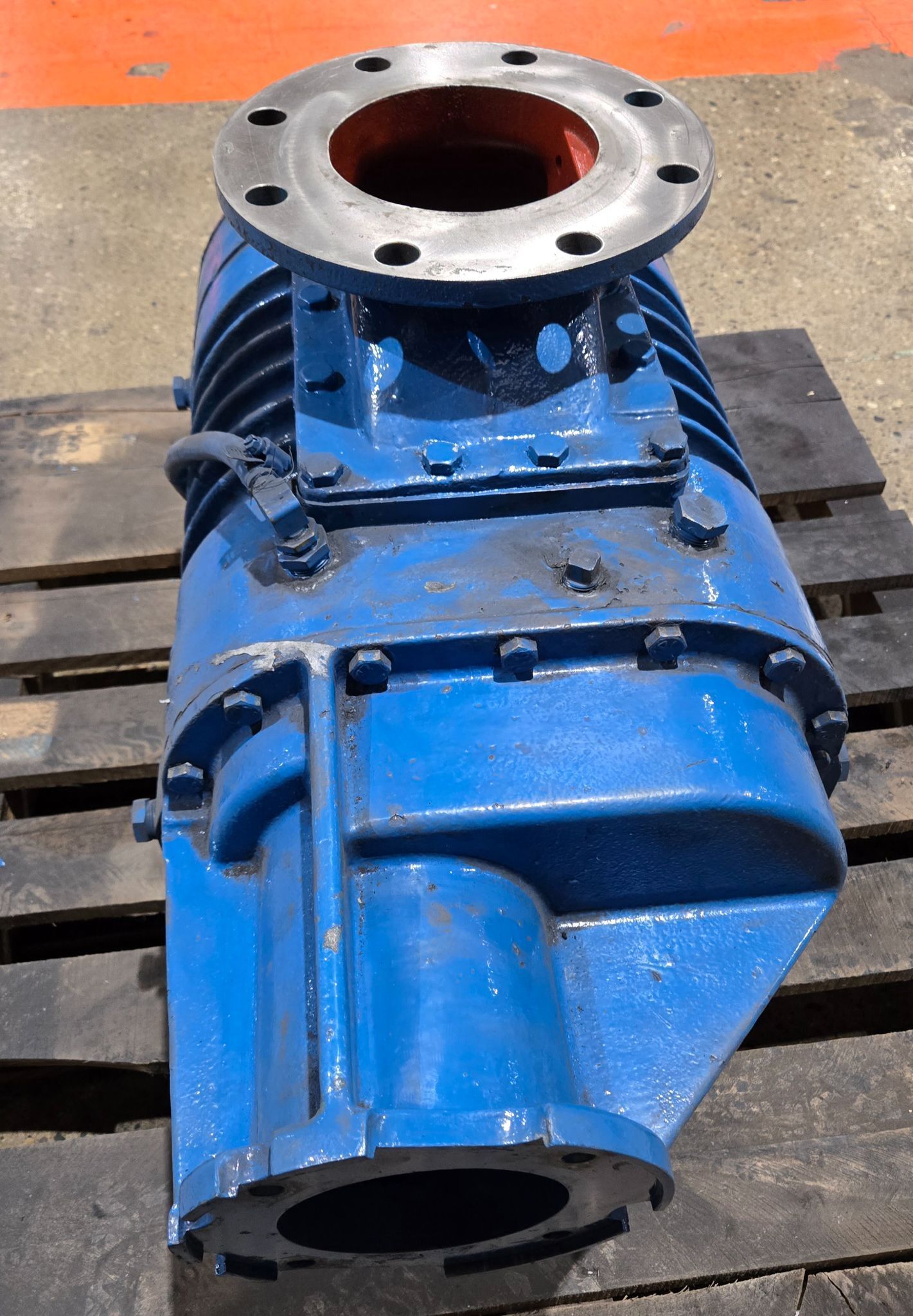 KINNEY KMBD-1600C VACUUM PUMP USED 3