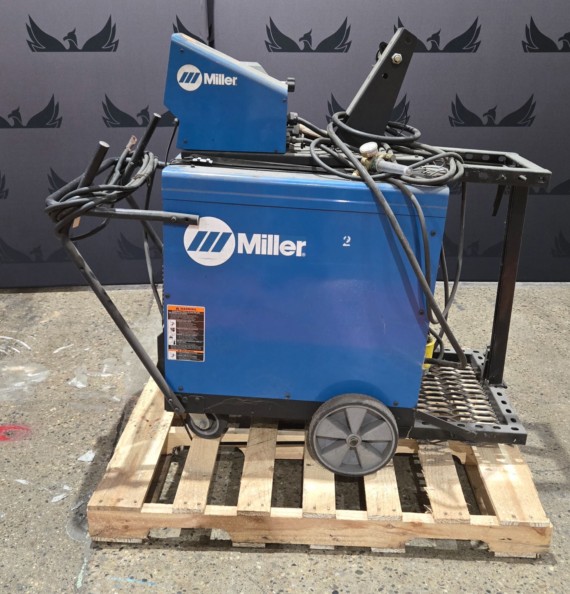MILLER DELTAWELD 302 / 70 SERIES MIG WELDER WITH WIRE FEEDER USED 0