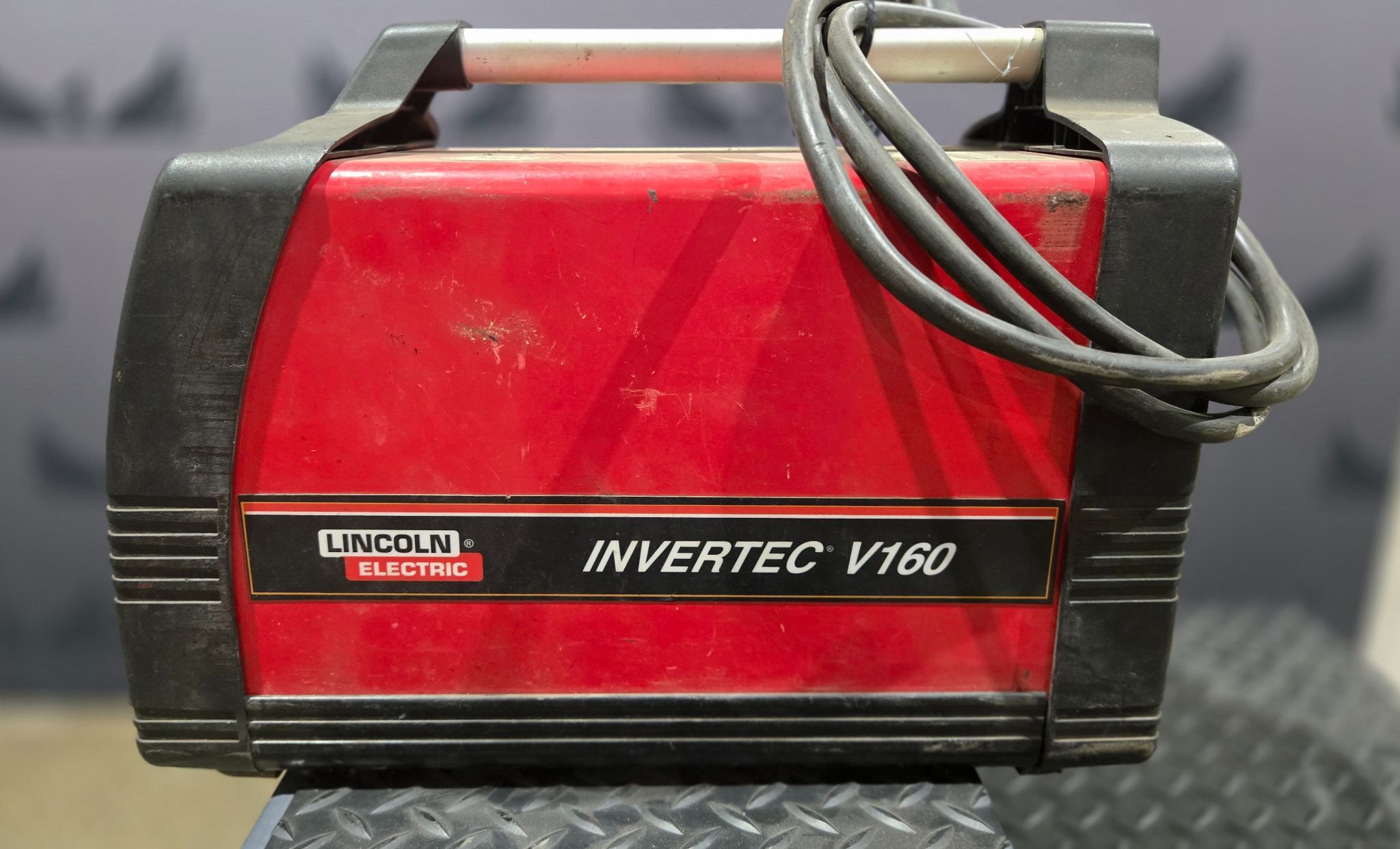 Lincoln Electric INVERTEC V160-T TIG WELDER USED 4
