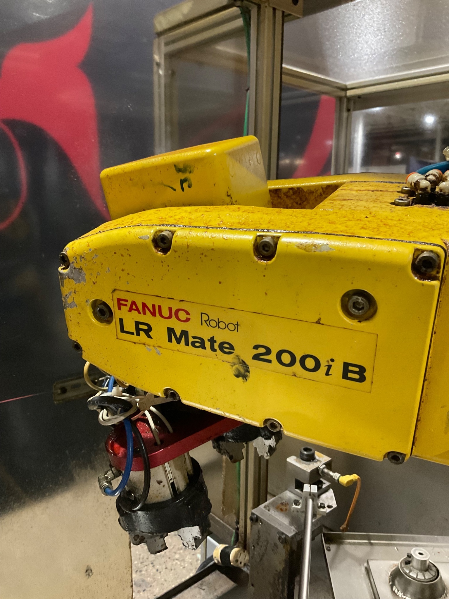 ROBOTIC WASH CELL WITH FANUC LR MATE 200IB/ RJ3ib MATE CONTROLLER 10