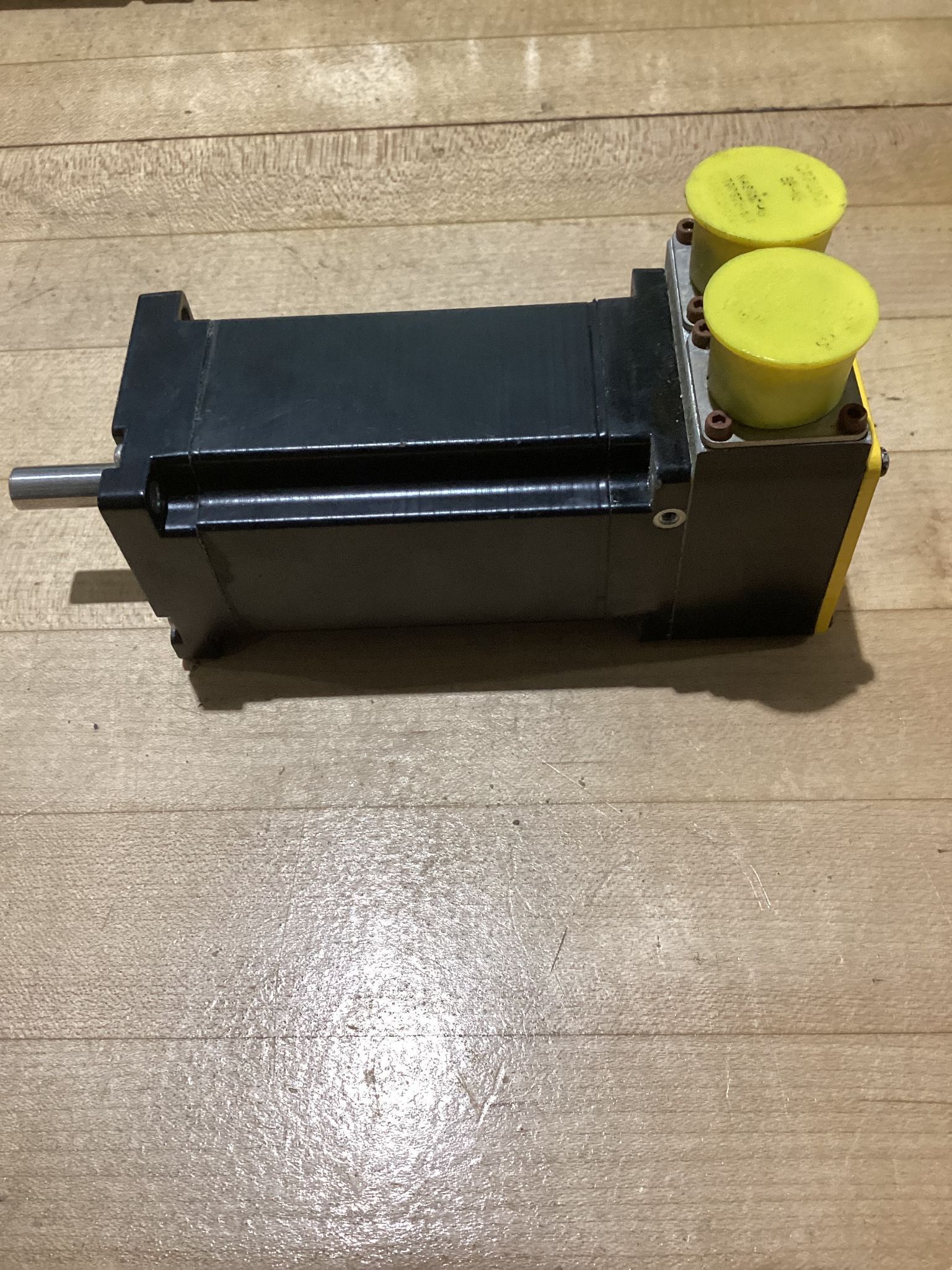 PARKER BE2333FJ-NMSN Servo Motor USED 1