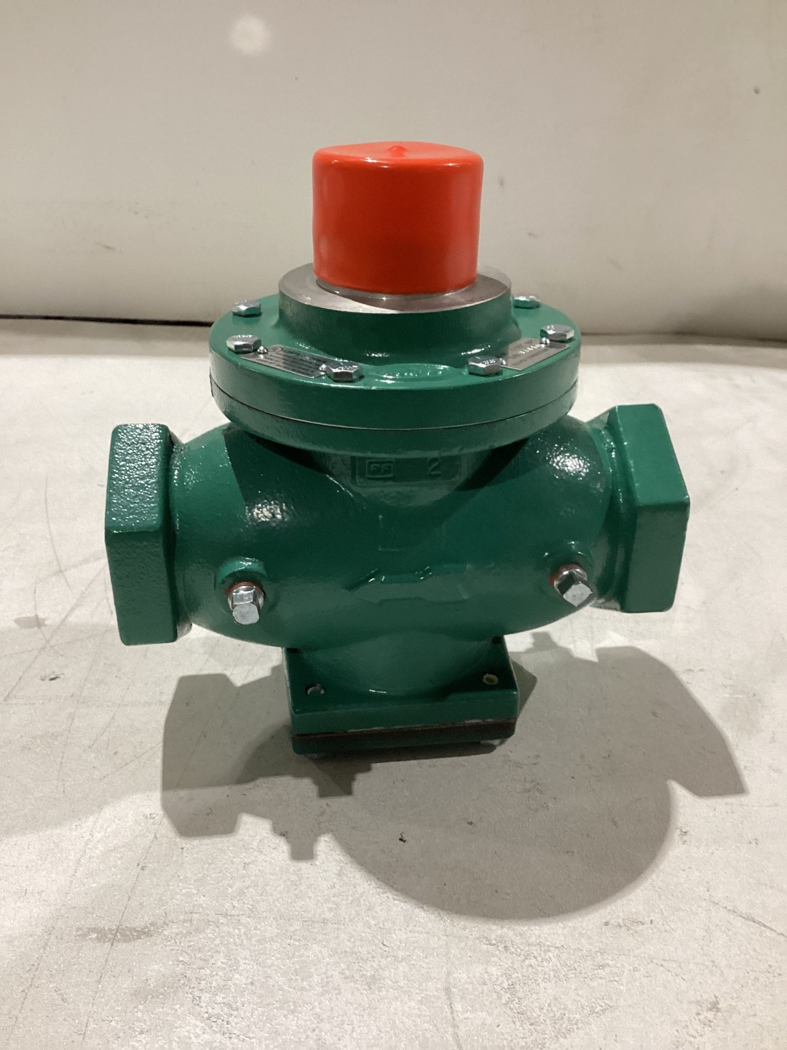 ECLIPSE 2006 AT 1-1/2" NPT Automatic Shut-Off Valve NEW - Open Box 1