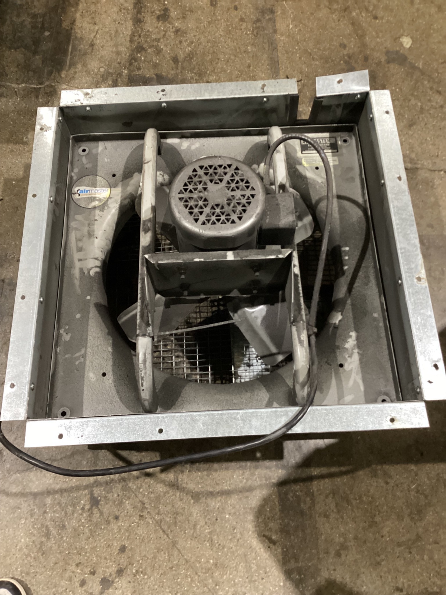 AIRMASTER FAN COMPANY H18V836-1 18" Ventilation Exhaust Fan w/ 1/2 HP USED 0