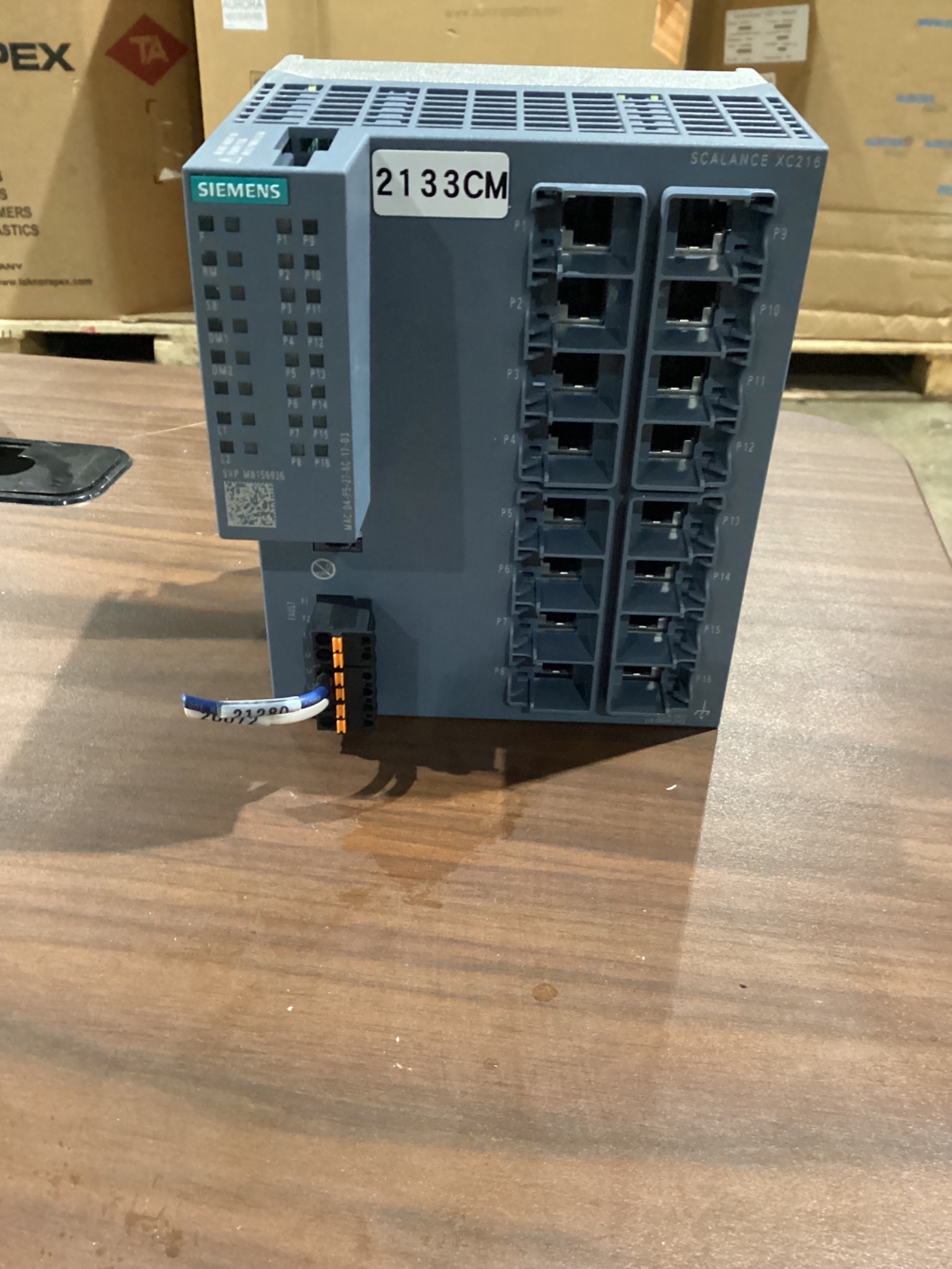 SIEMENS 6GK5216-0BA00-2AC2 SCALANCE XC216 Ethernet Router USED 0