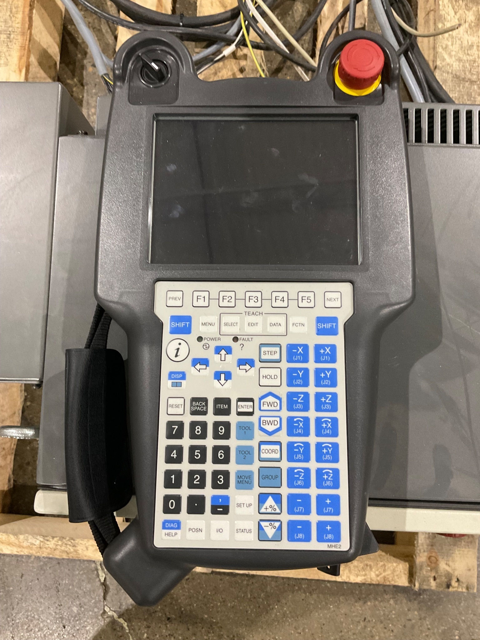 FANUC LR MATE 200iD/7L ROBOT w/ R30iB Plus CONTROLLER & 38-IN RISER 7