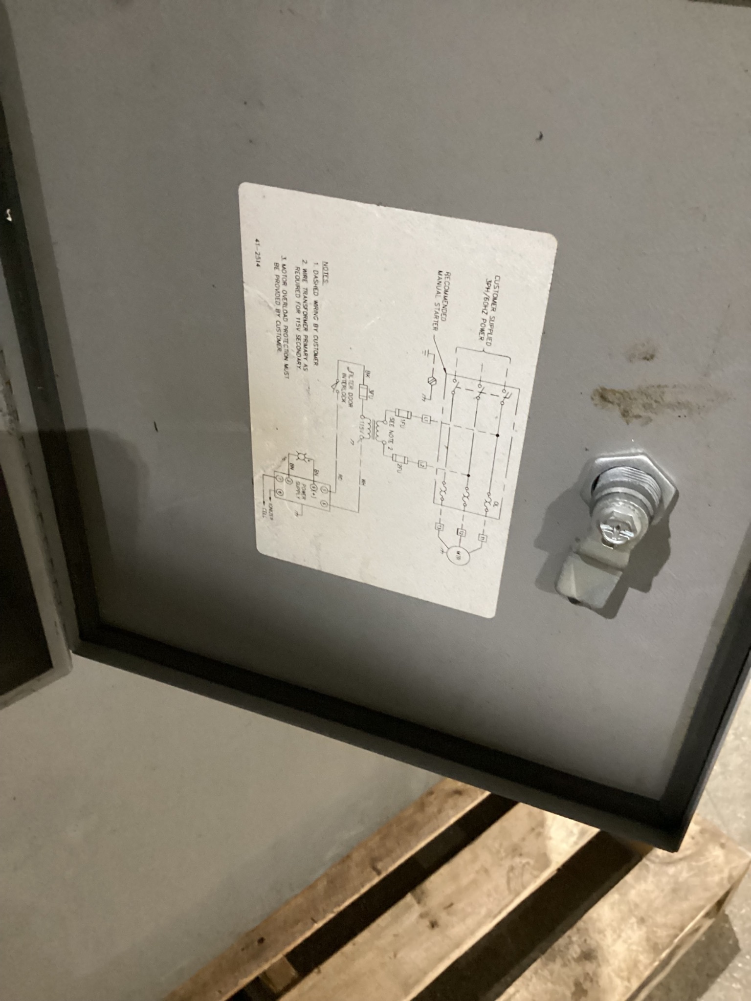 UNITED AIR SPECIALISTS SHN-20-H MIST COLLECTOR USED 6