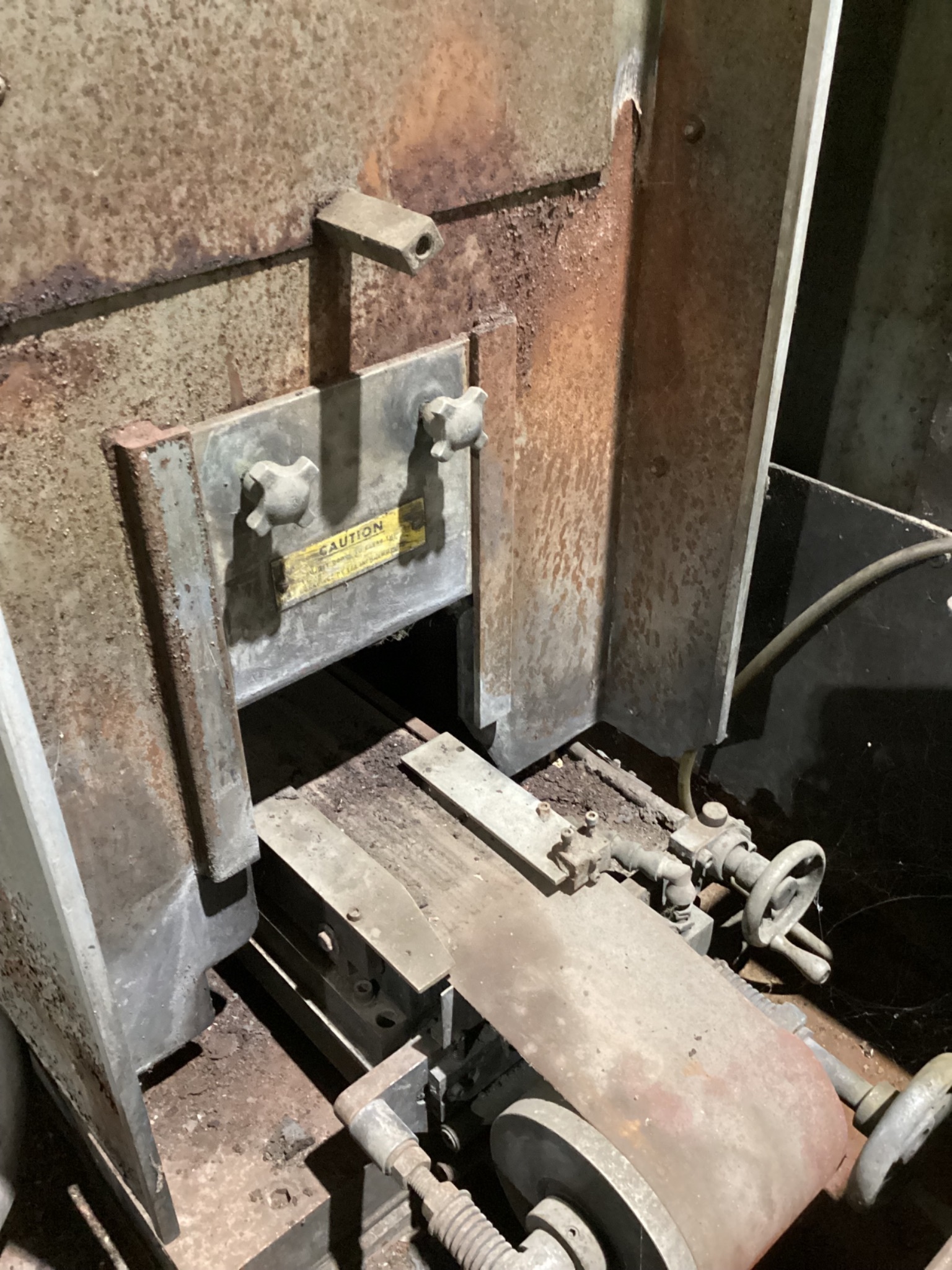 SPEEDFAM THRU-FEED GRINDER USED 12