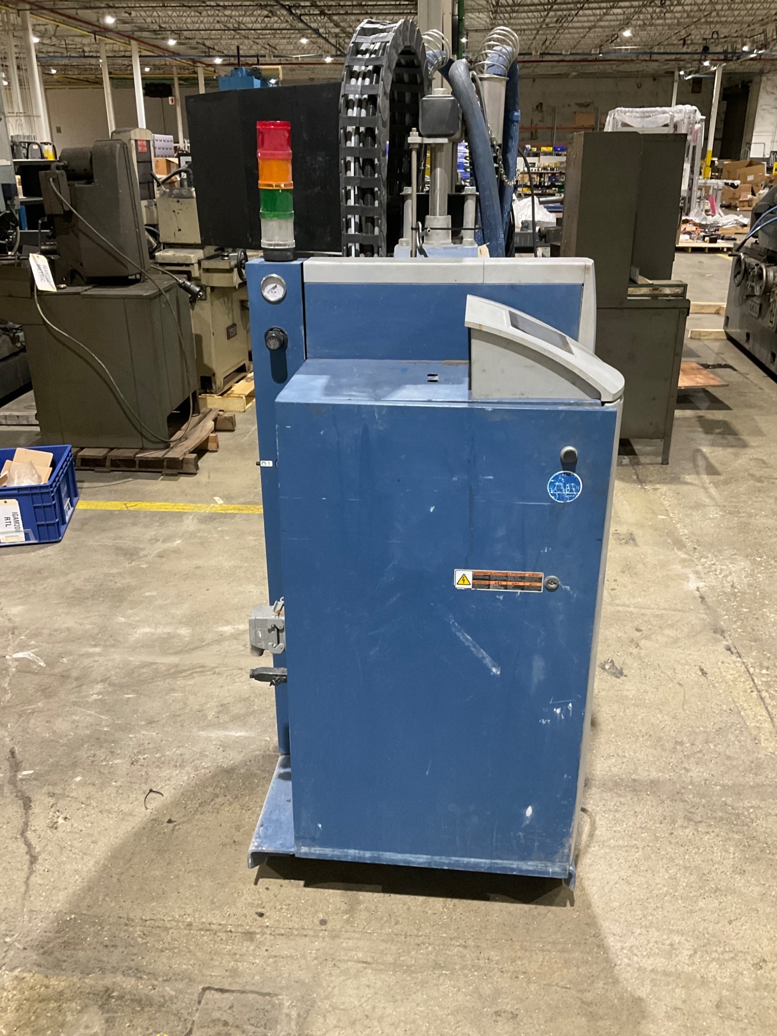 NORDSON 8247661 ADHESIVE MELTER 3