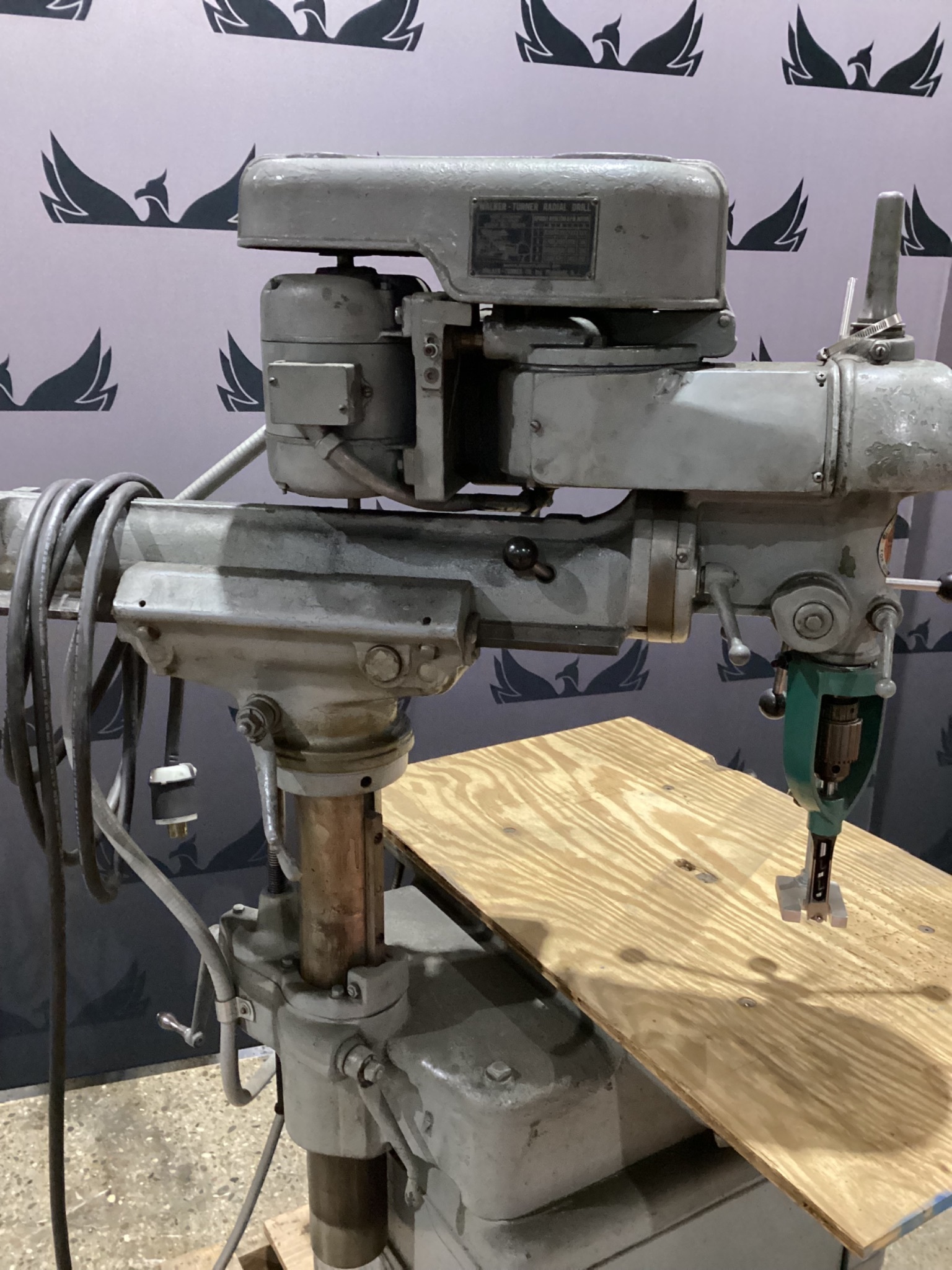 WALKER TURNER 2ft Radial Arm Drill USED 1