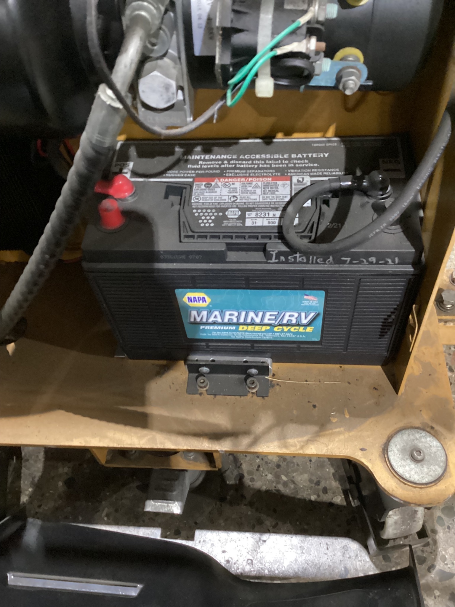 BIG JOE M-22-62 2200 lbs Capacity Electric Pallet Jack USED 12