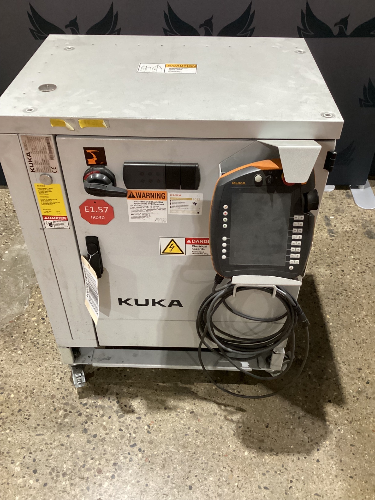 KUKA KR 120 R1800 nano Robot w/ KR C4 NA Controls, Missing Cable Set USED 16