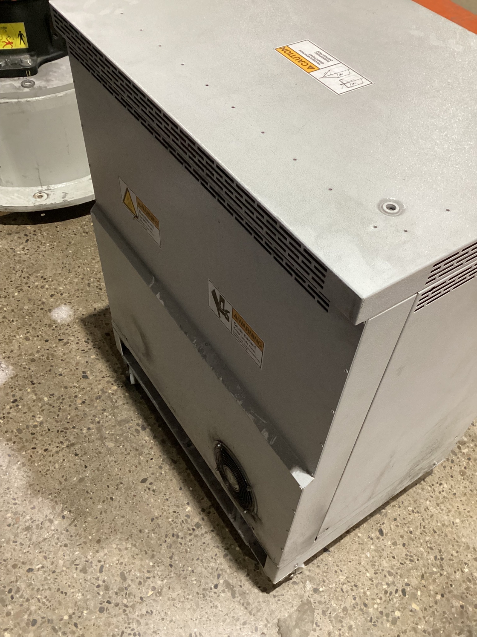 KUKA KR 120 R1800 nano Robot w/ KR C4 NA Controls, Missing Cable Set USED 18