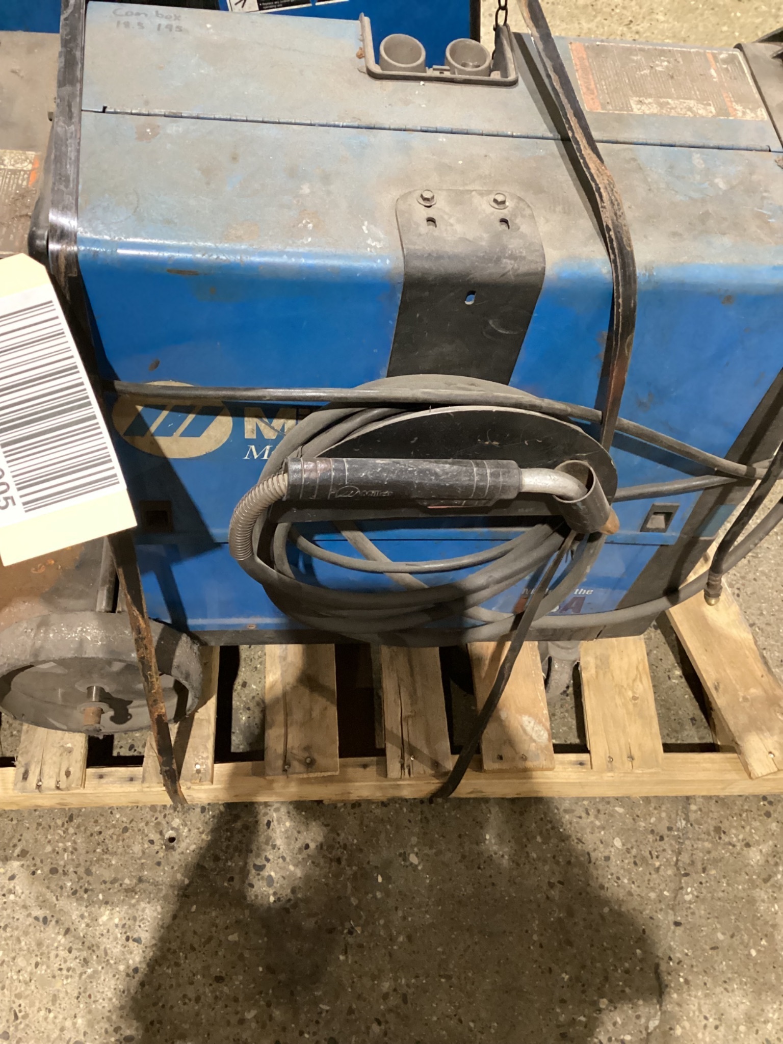 MILLER MILLERMATIC 250X Mig Welder USED 1