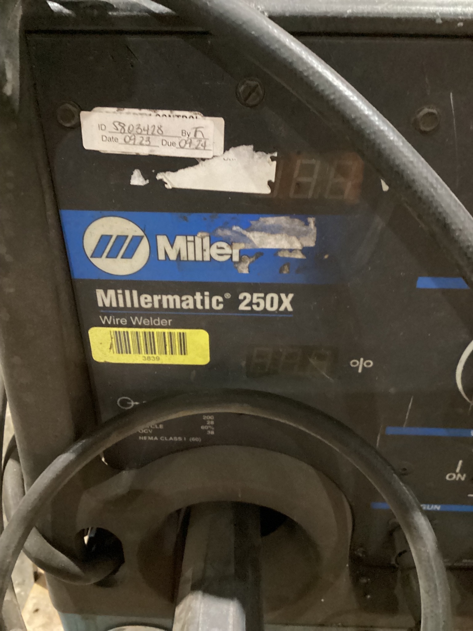 MILLER MILLERMATIC 250X Mig Welder USED 3