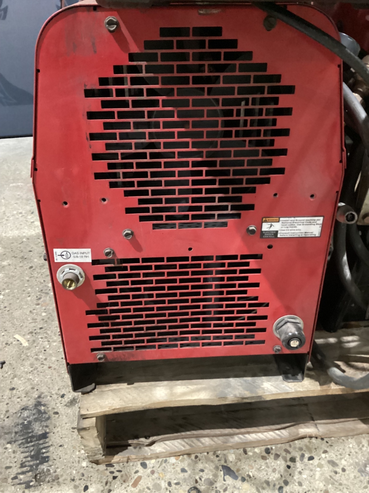 LINCOLN ELECTRIC PRECISION TIG 185 Welder USED 3
