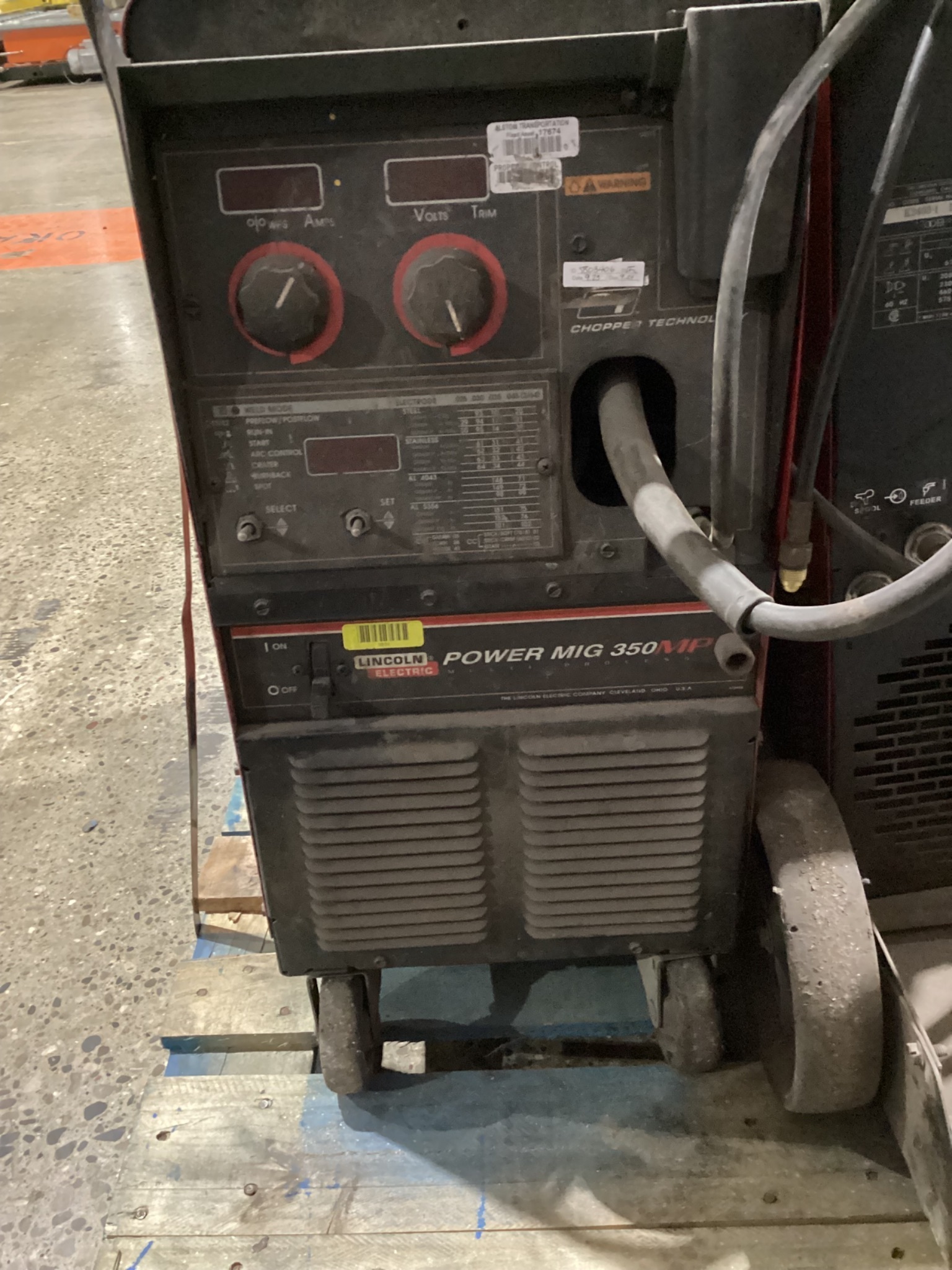 LINCOLN ELECTRIC POWER MIG 350MP WELDER USED 2