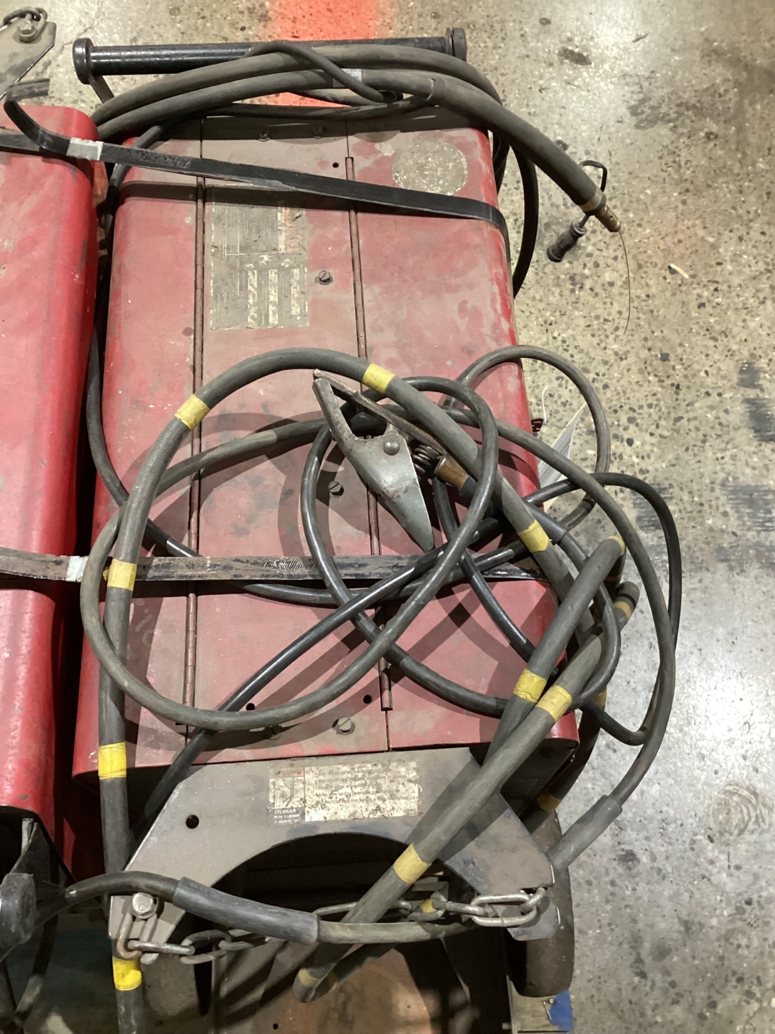 LINCOLN ELECTRIC POWER MIG 350MP WELDER USED 4